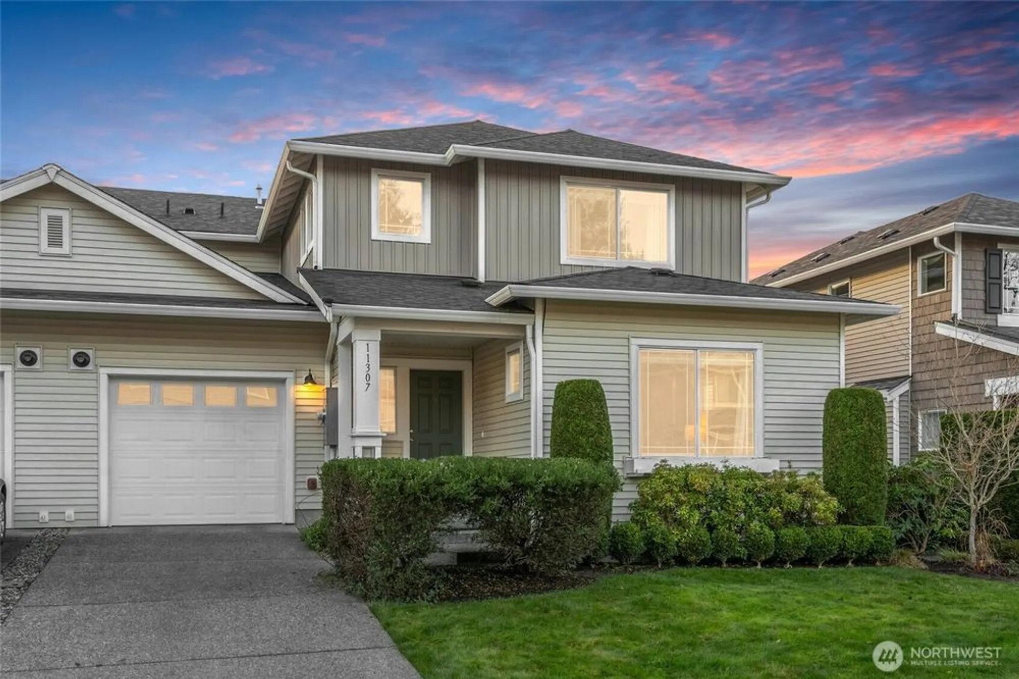 Property Slideshow image 1 of 31 | 11307 241st ln ne # 73, Redmond, WA, 98053