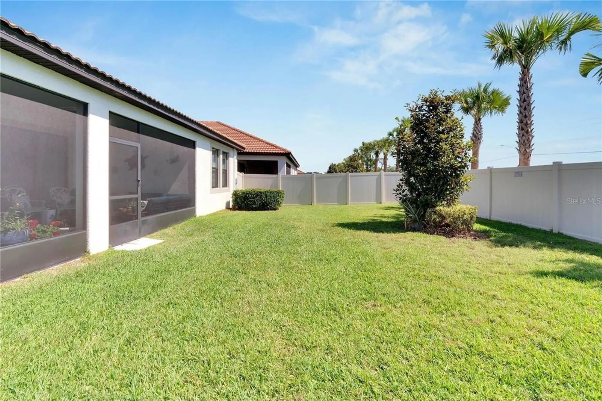 Property Slideshow image 39 of 49 | 16840 whisper elm st, Wimauma, FL, 33598