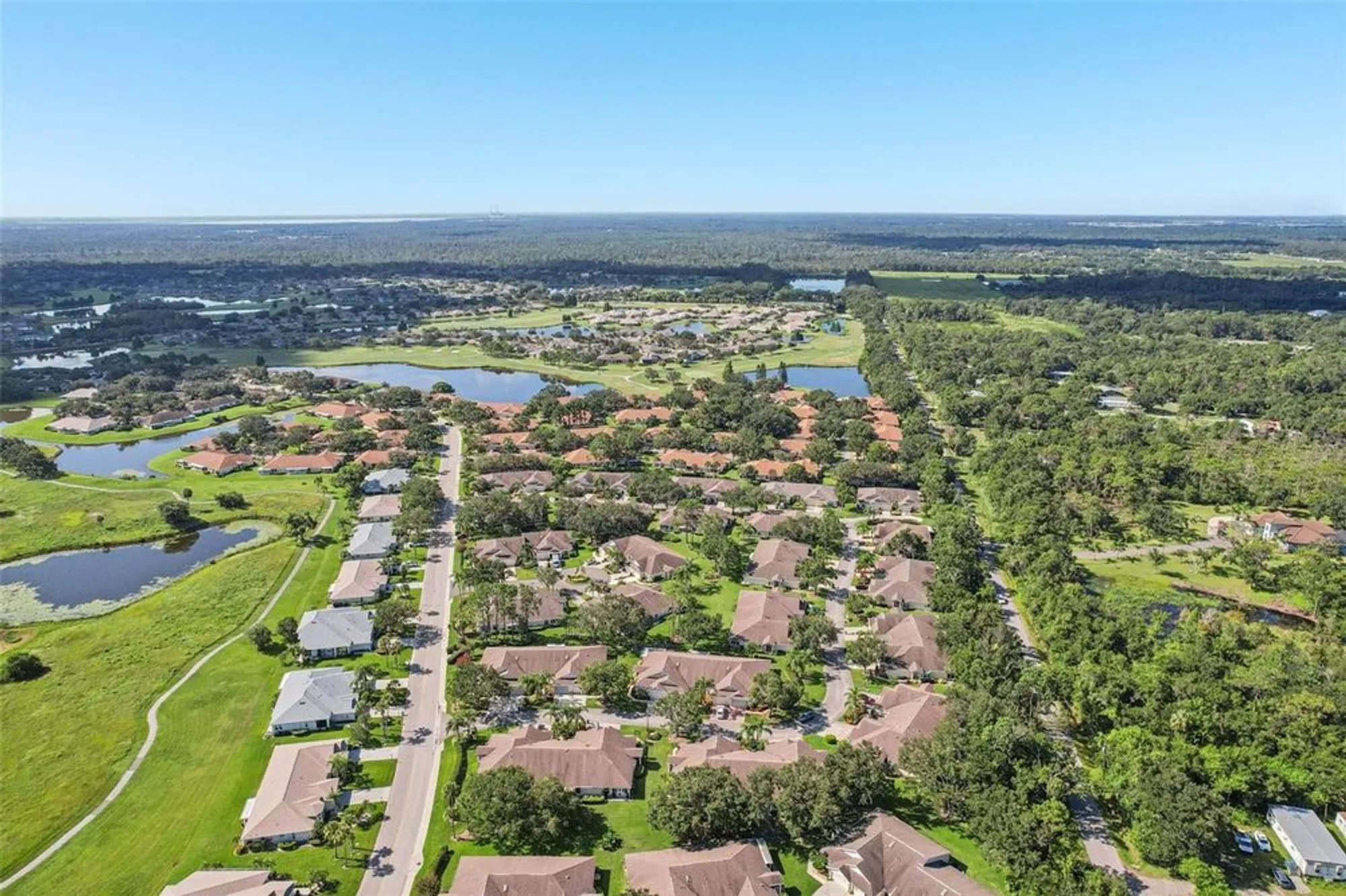 Property Slideshow image 34 of 55 | 2411 nantucket harbor loop, Sun City Center, FL, 33573