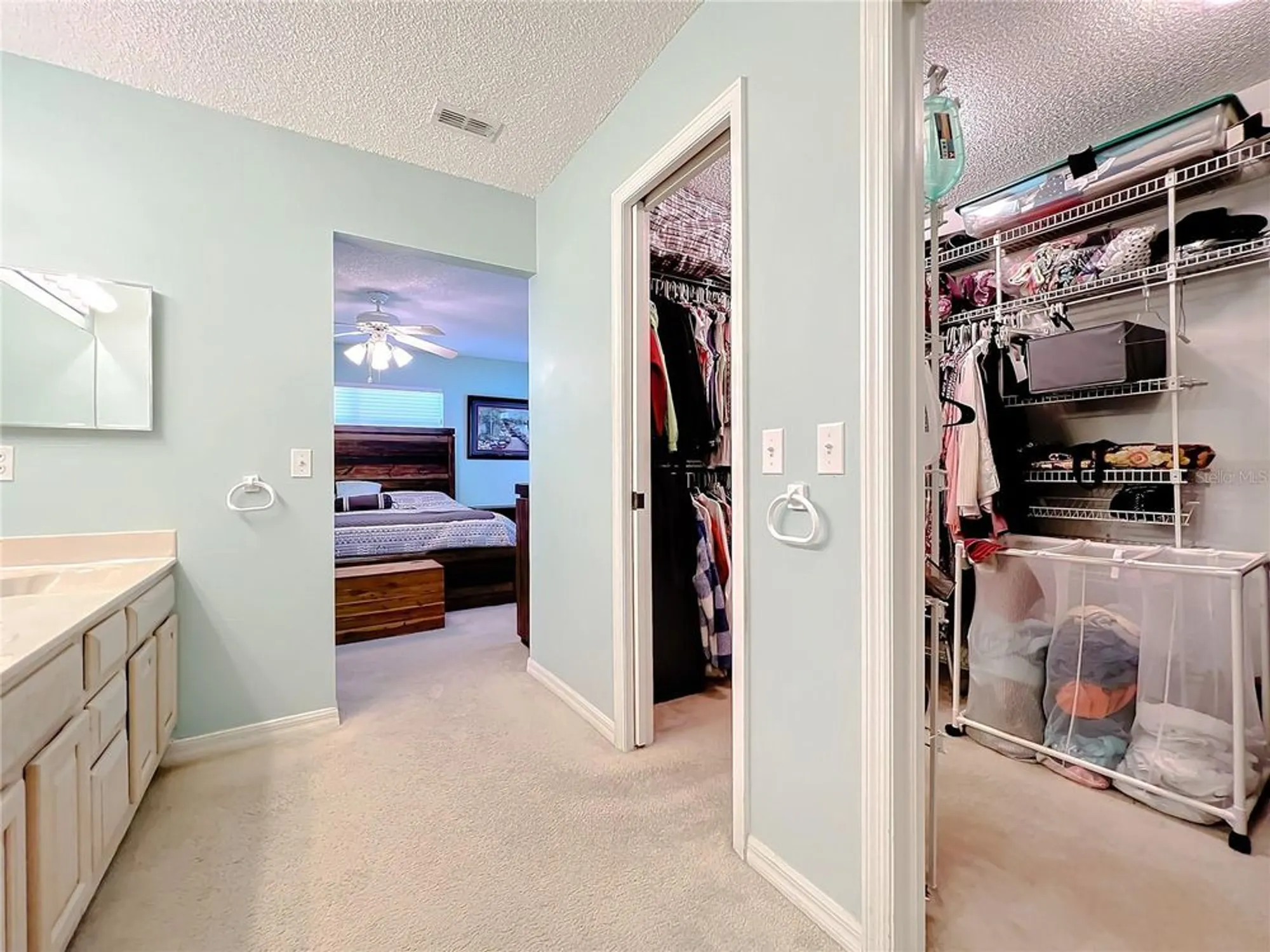 Property Slideshow image 35 of 68 | 32676 oak park dr, Leesburg, FL, 34748