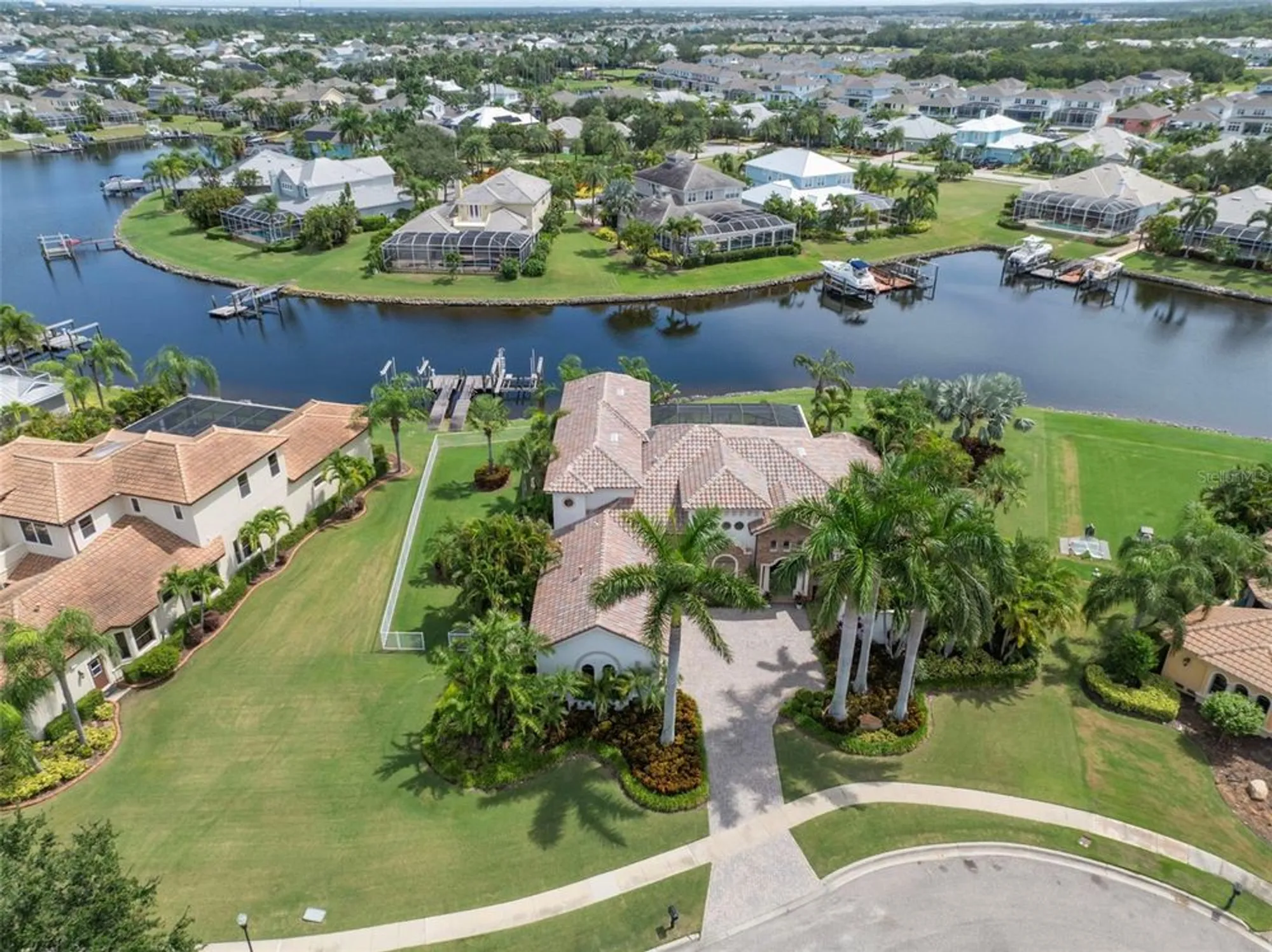 Property Slideshow image 4 of 98 | 5405 tybee island dr, Apollo Beach, FL, 33572