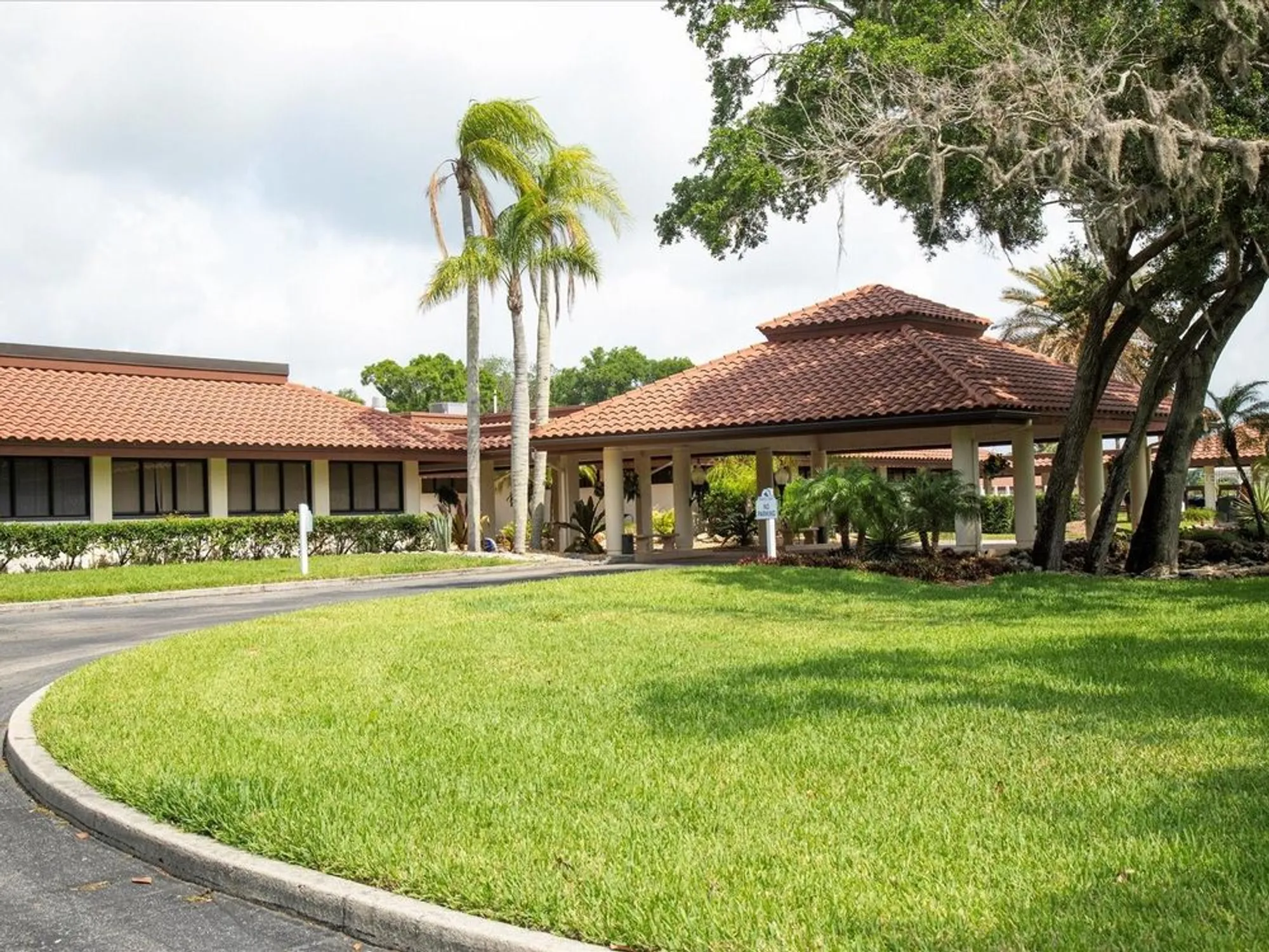 Property Slideshow image 46 of 51 | 7157 fairway bend cir, Sarasota, FL, 34243