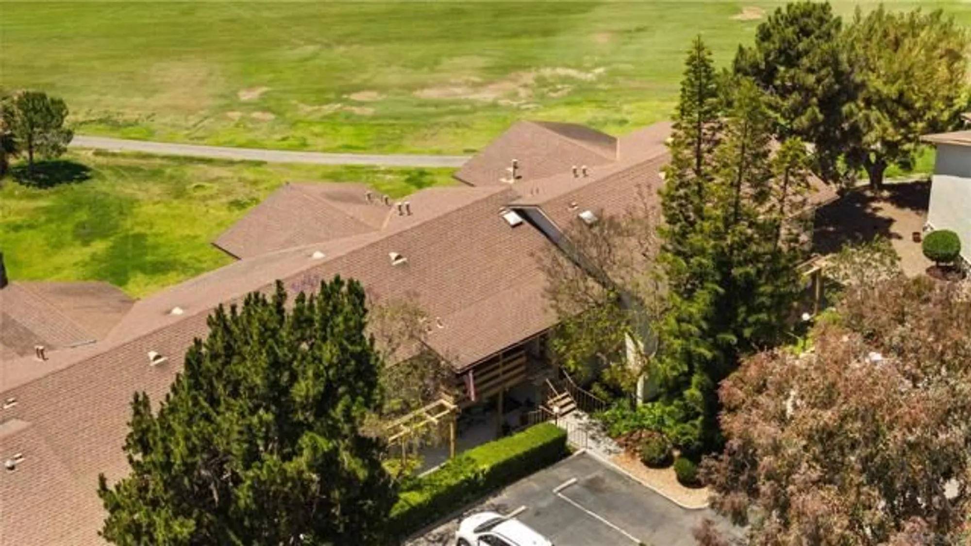 Property Slideshow image 35 of 50 | 1940 fairway circle dr, San Marcos, CA, 92078