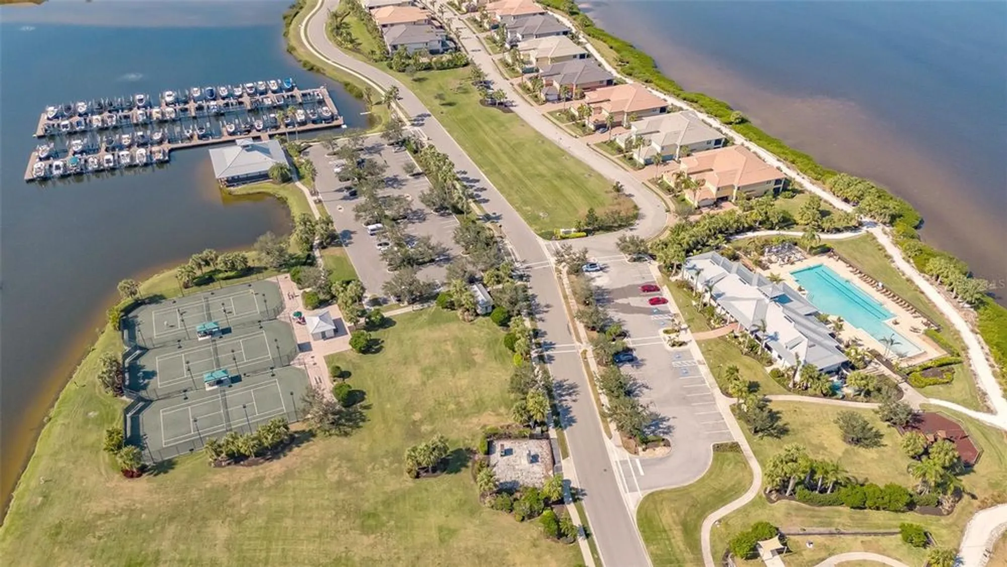 Property Slideshow image 46 of 75 | 1010 tidewater shores loop 307, Bradenton, FL, 34208