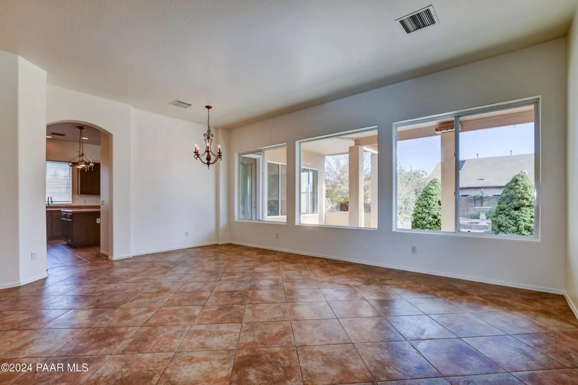 Property Slideshow image 7 of 58 | 7753 n siesta sunset ln, Prescott Valley, AZ, 86315