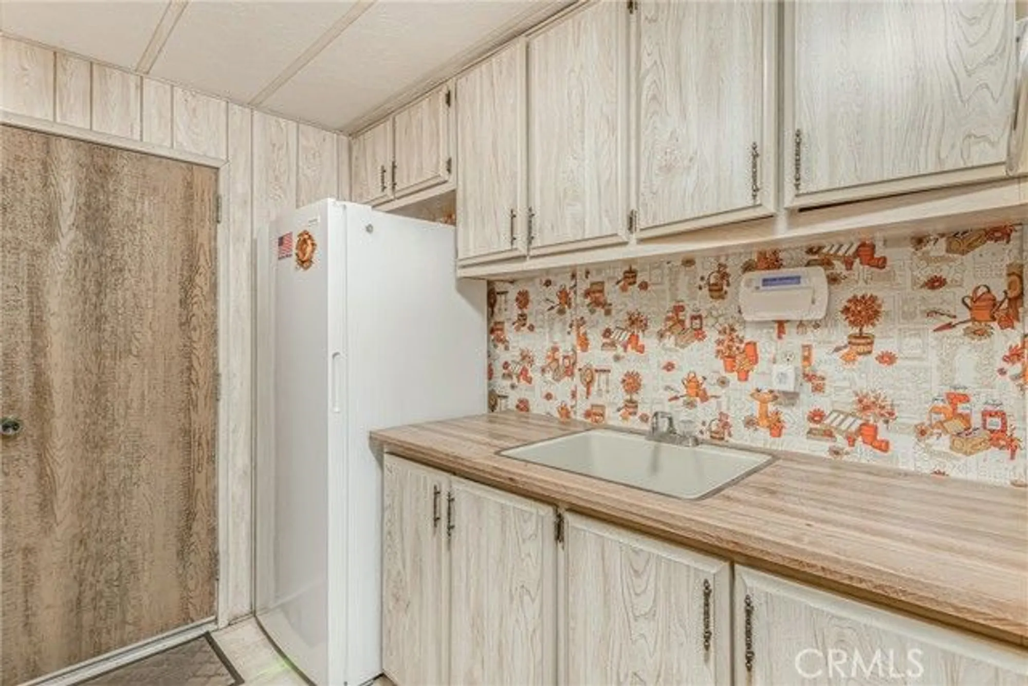 Property Slideshow image 16 of 37 | 3800 w wilson st spc 14, Banning, CA, 92220