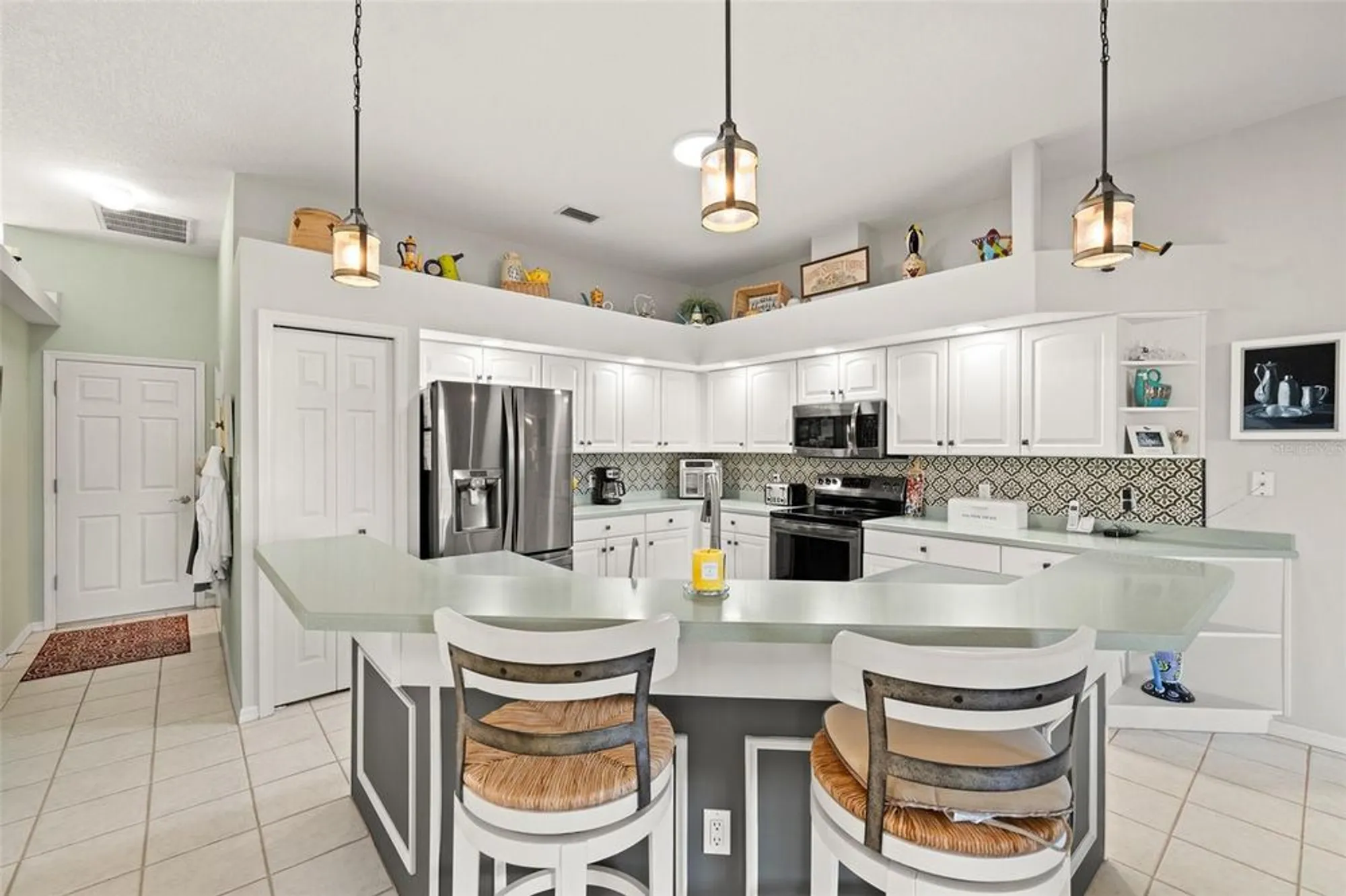 Property Slideshow image 13 of 51 | 18715 dove hollow ct, Hudson, FL, 34667