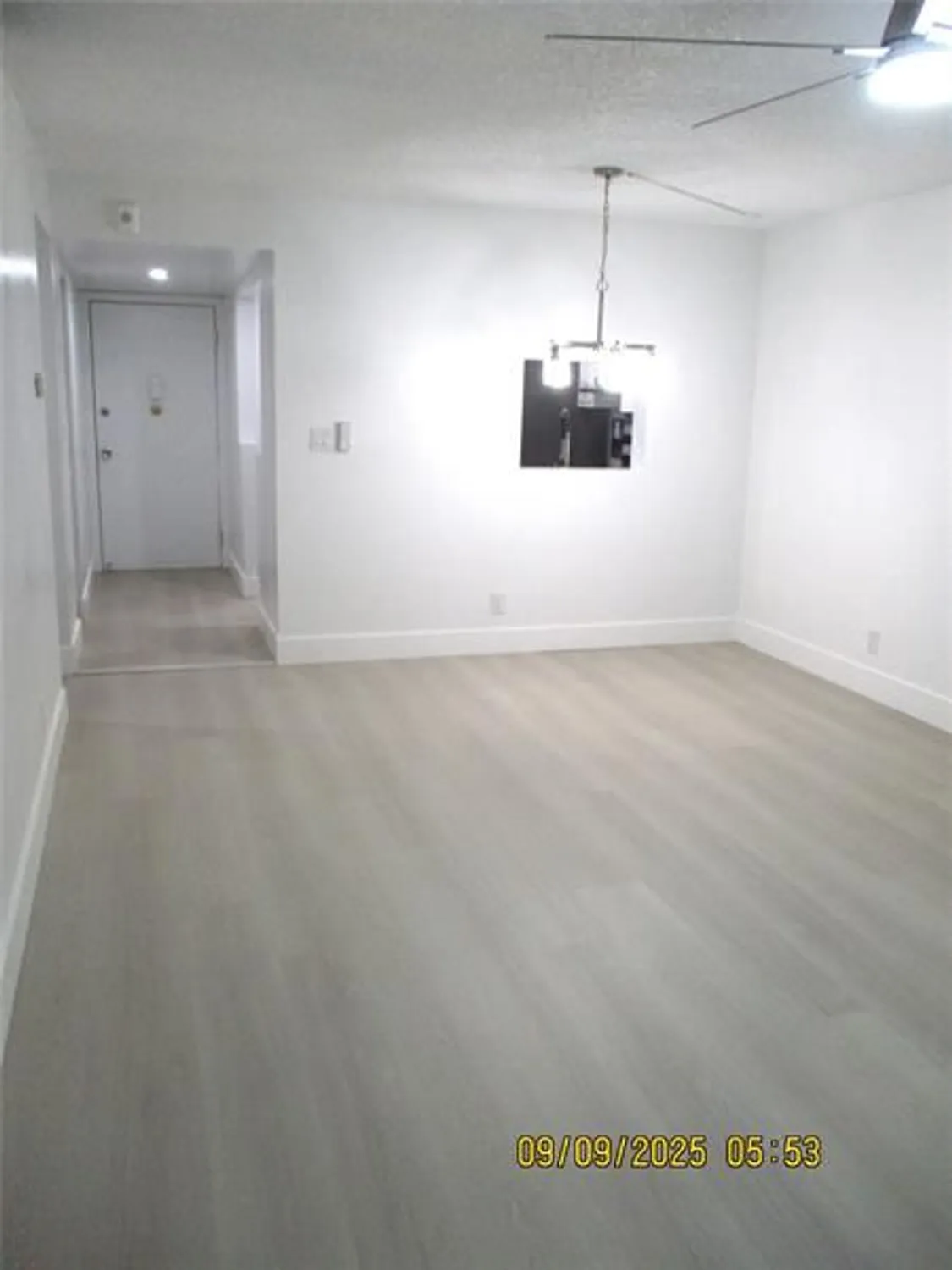 Property Slideshow image 10 of 29 | 7850 w mcnab rd 204, Tamarac, FL, 33321