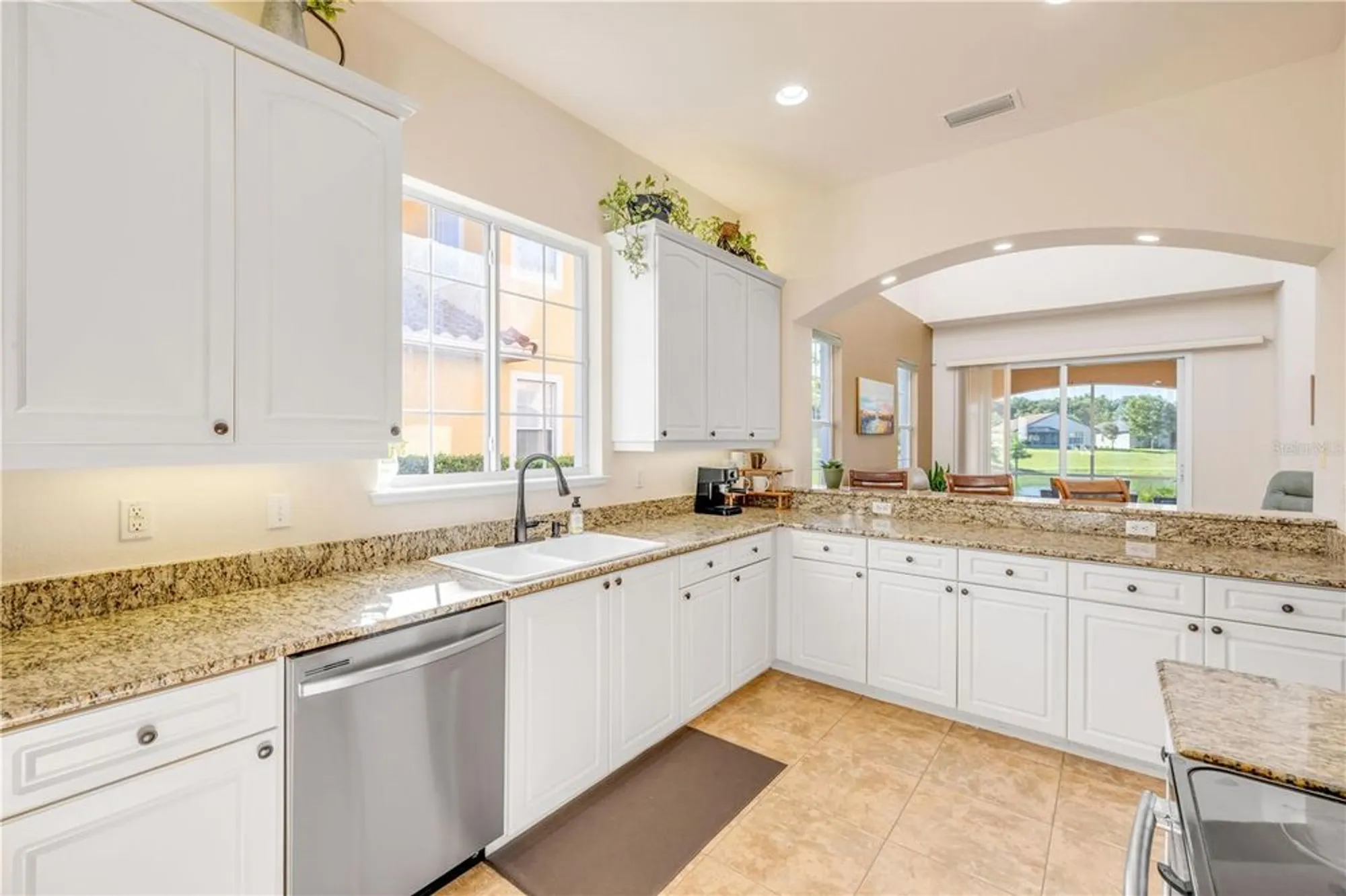 Property Slideshow image 18 of 60 | 3145 connemara dr, Ormond Beach, FL, 32174