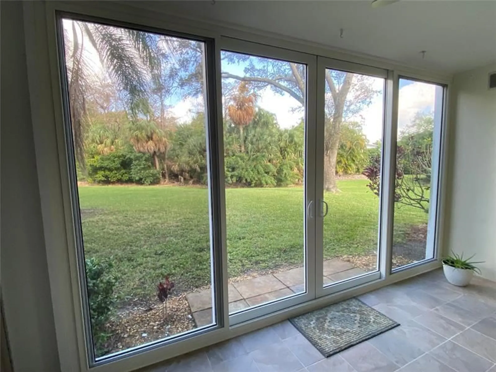 Property Slideshow image 34 of 69 | 1060 oakridge f # 1060, Deerfield Beach, FL, 33442