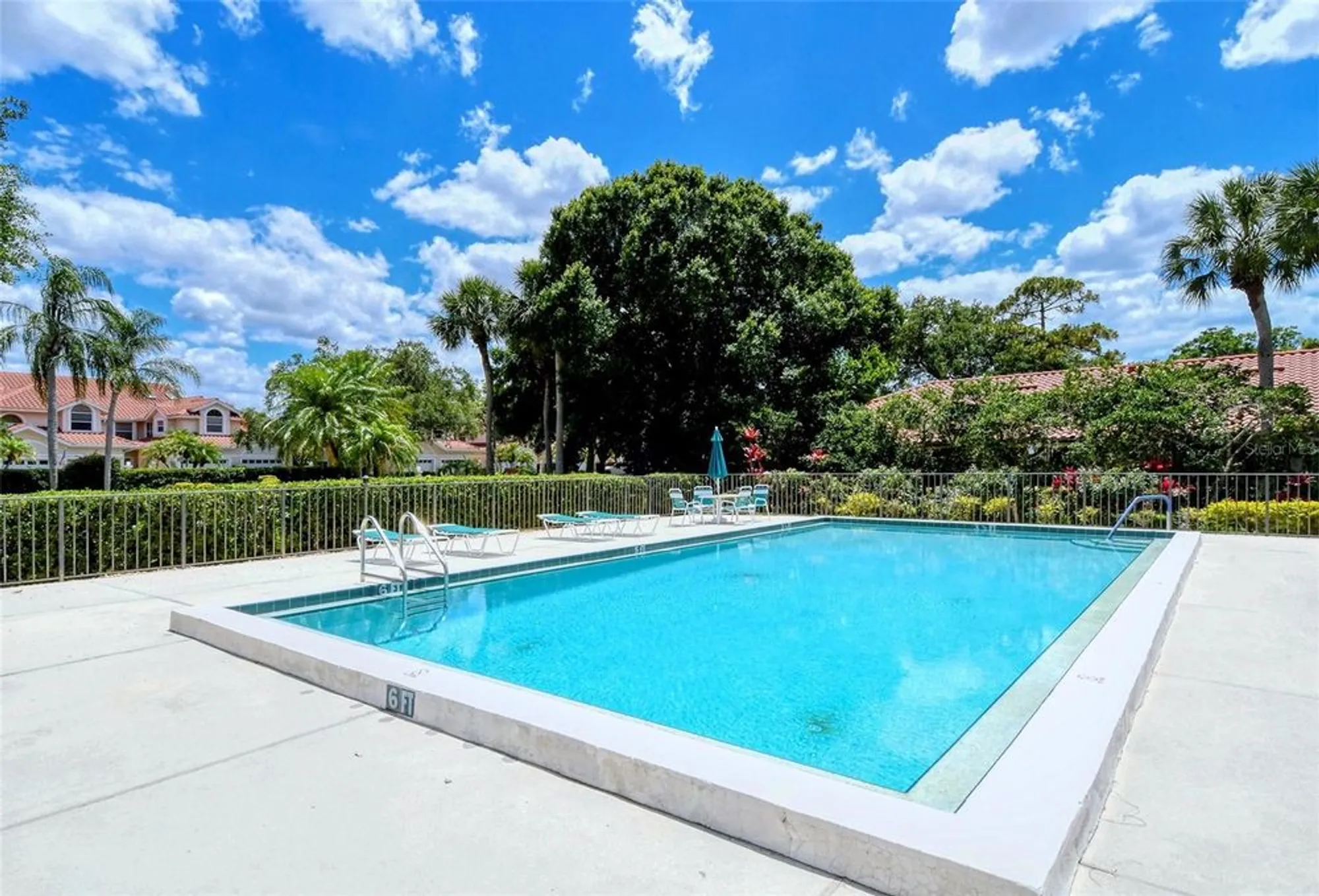 Property Slideshow image 71 of 95 | 7320 golf pointe cir, Sarasota, FL, 34243