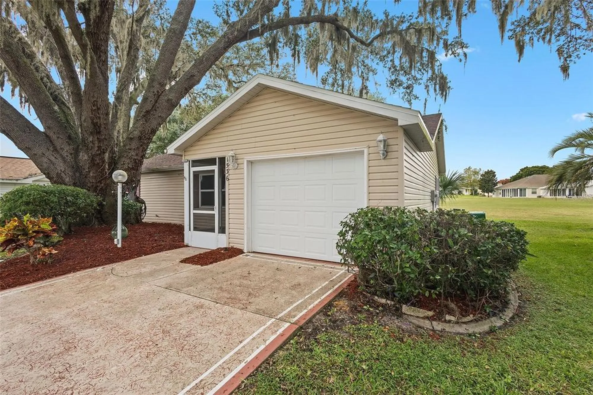 Property Slideshow image 26 of 34 | 1536 e schwartz blvd, The Villages, FL, 32159