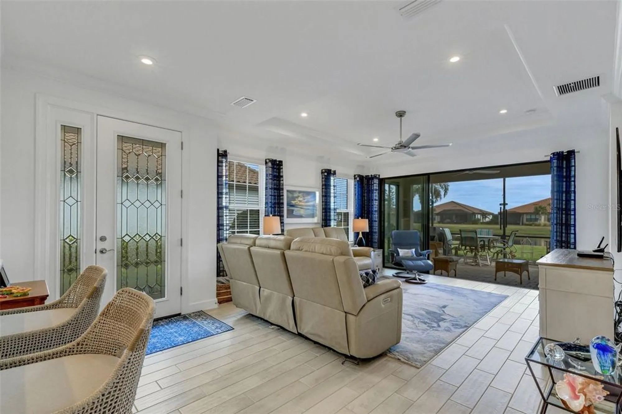 Property Slideshow image 12 of 57 | 4727 motta ct, Bradenton, FL, 34211