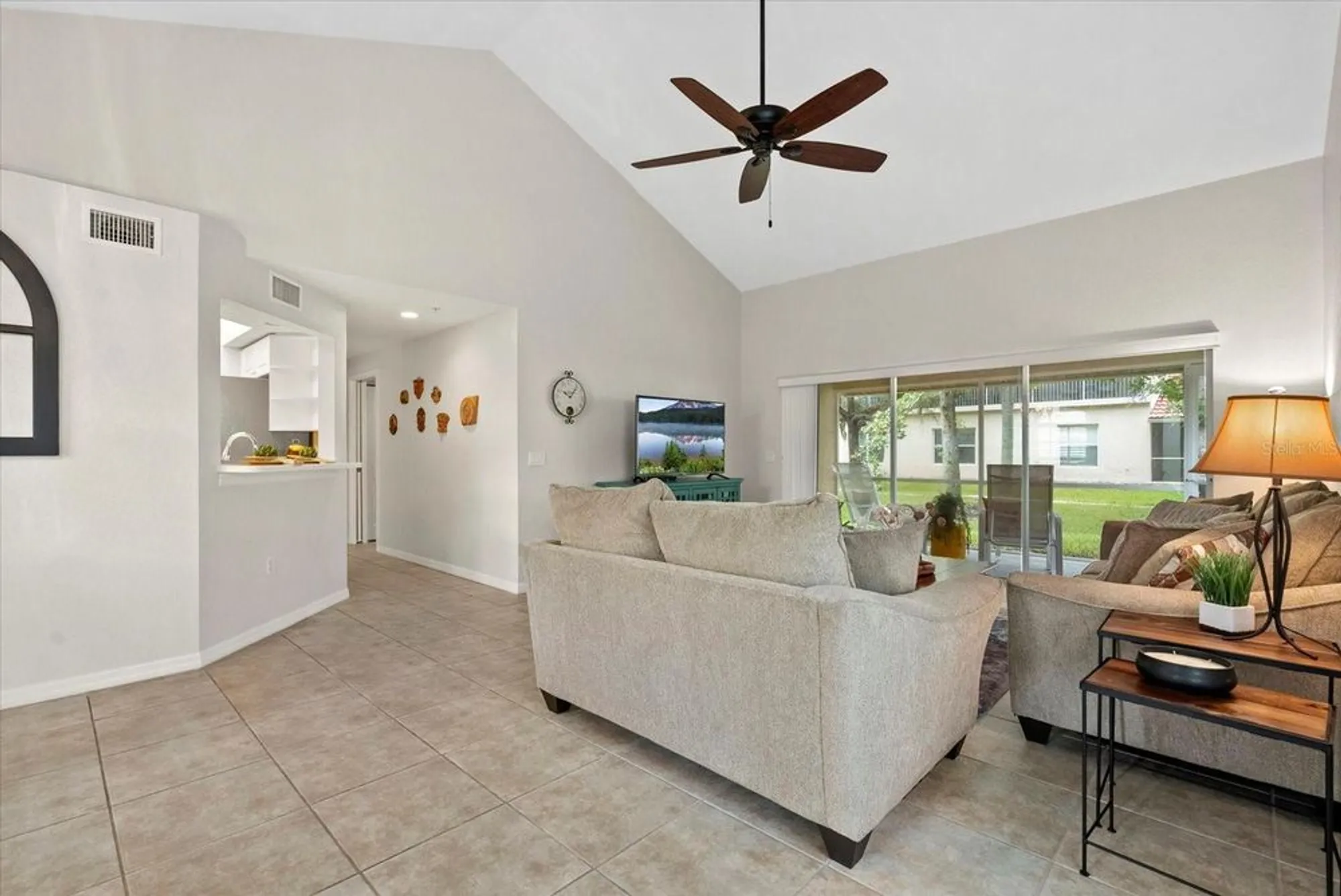 Property Slideshow image 7 of 28 | 7243 cedar hollow cir, Bradenton, FL, 34203