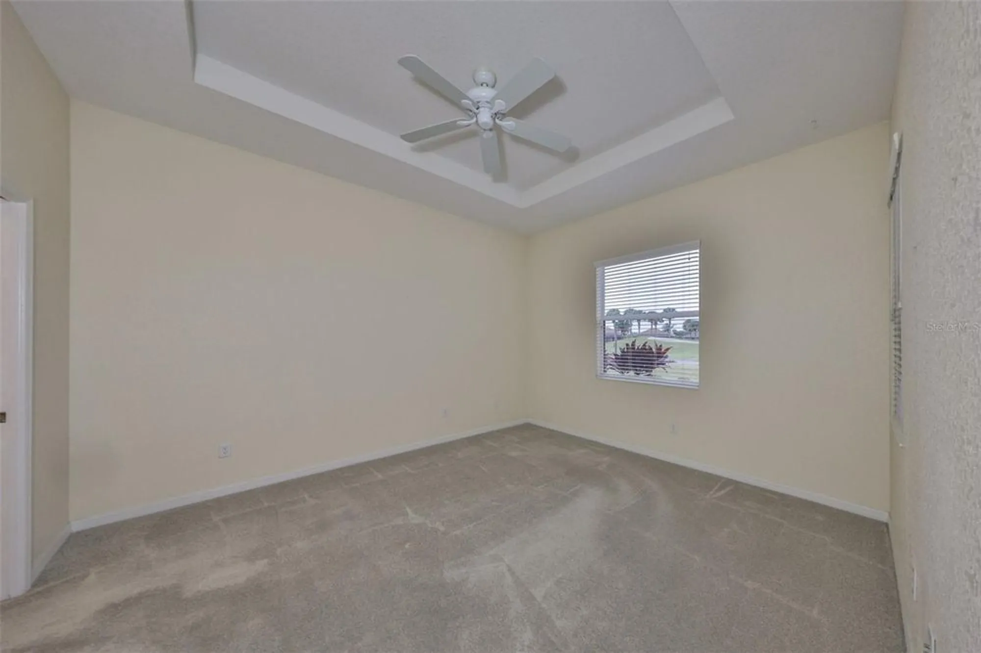 Property Slideshow image 23 of 41 | 1043 regal manor way, Sun City Center, FL, 33573