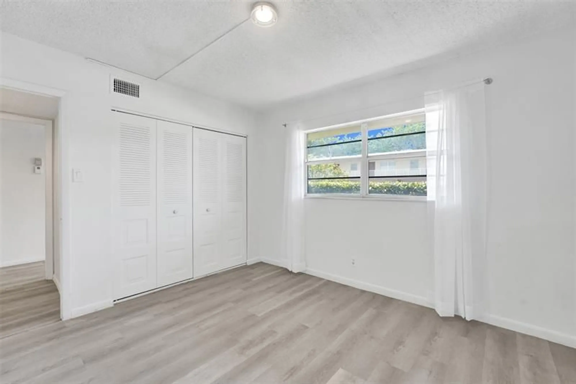 Property Slideshow image 25 of 60 | 7605 nw 5th pl apt 103, Margate, FL, 33063
