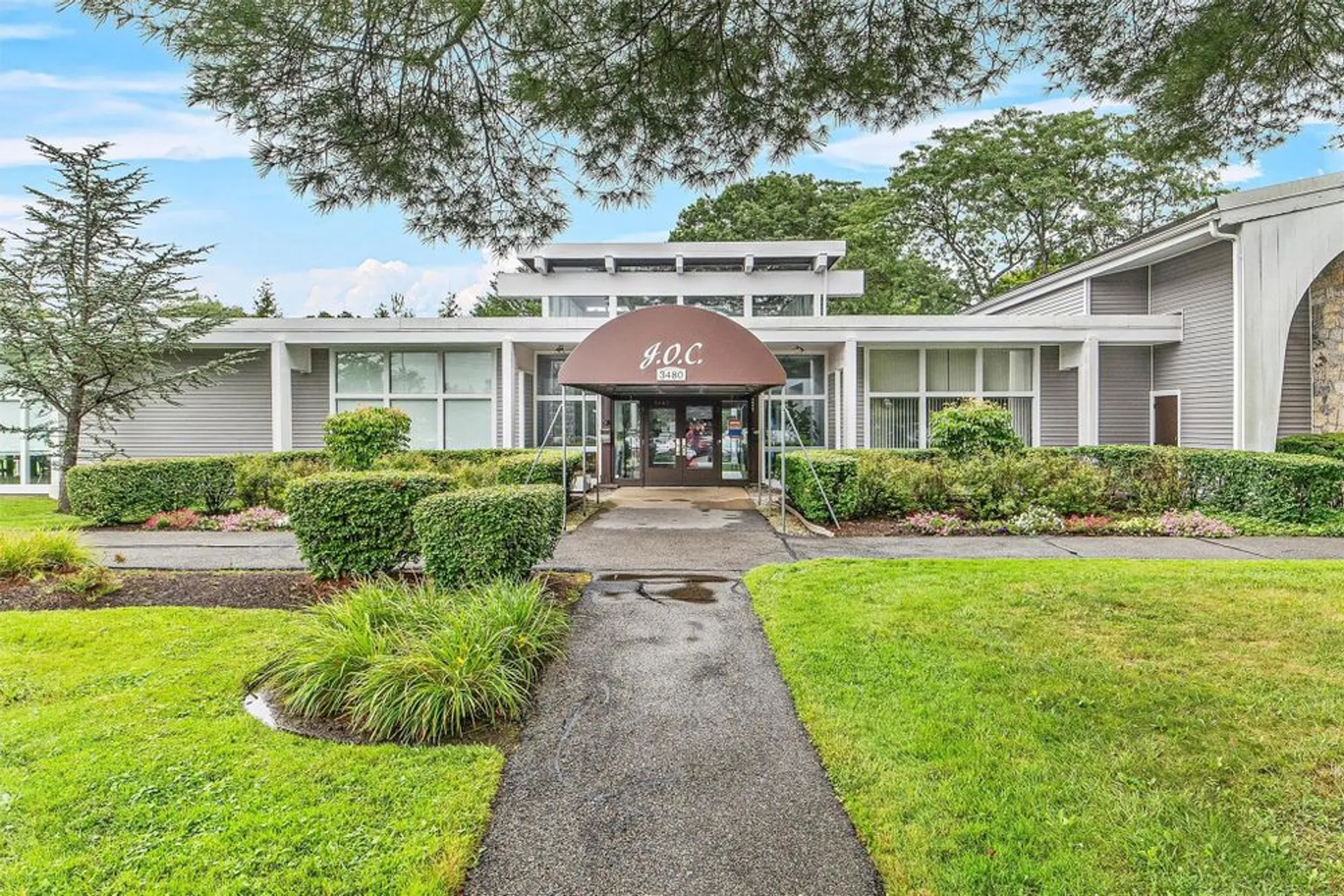 Property Slideshow image 26 of 37 | 156 carriage ct g, Yorktown Heights, NY, 10598