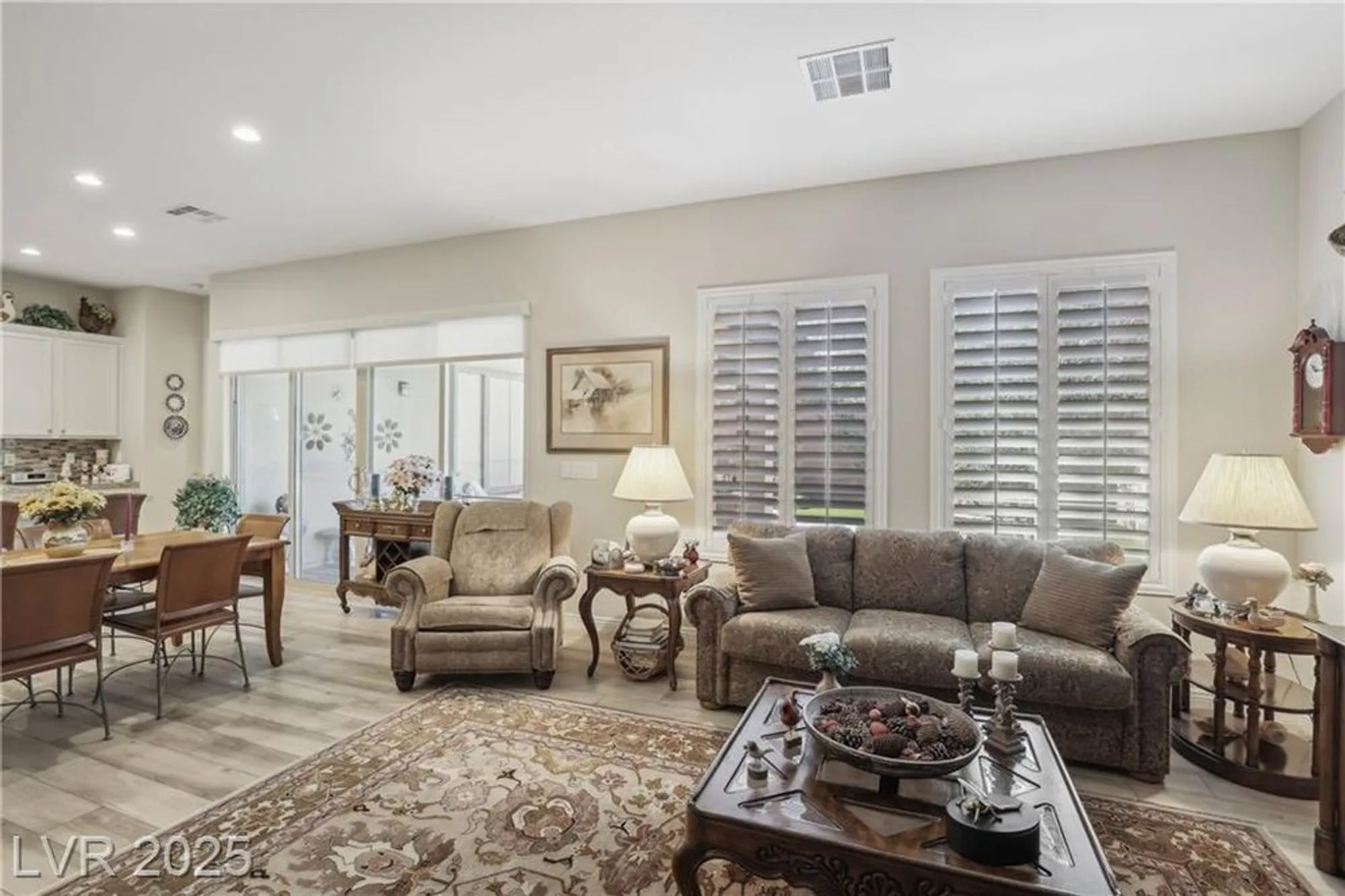 Property Slideshow image 19 of 87 | 10057 regency canyon way, Las Vegas, NV, 89148