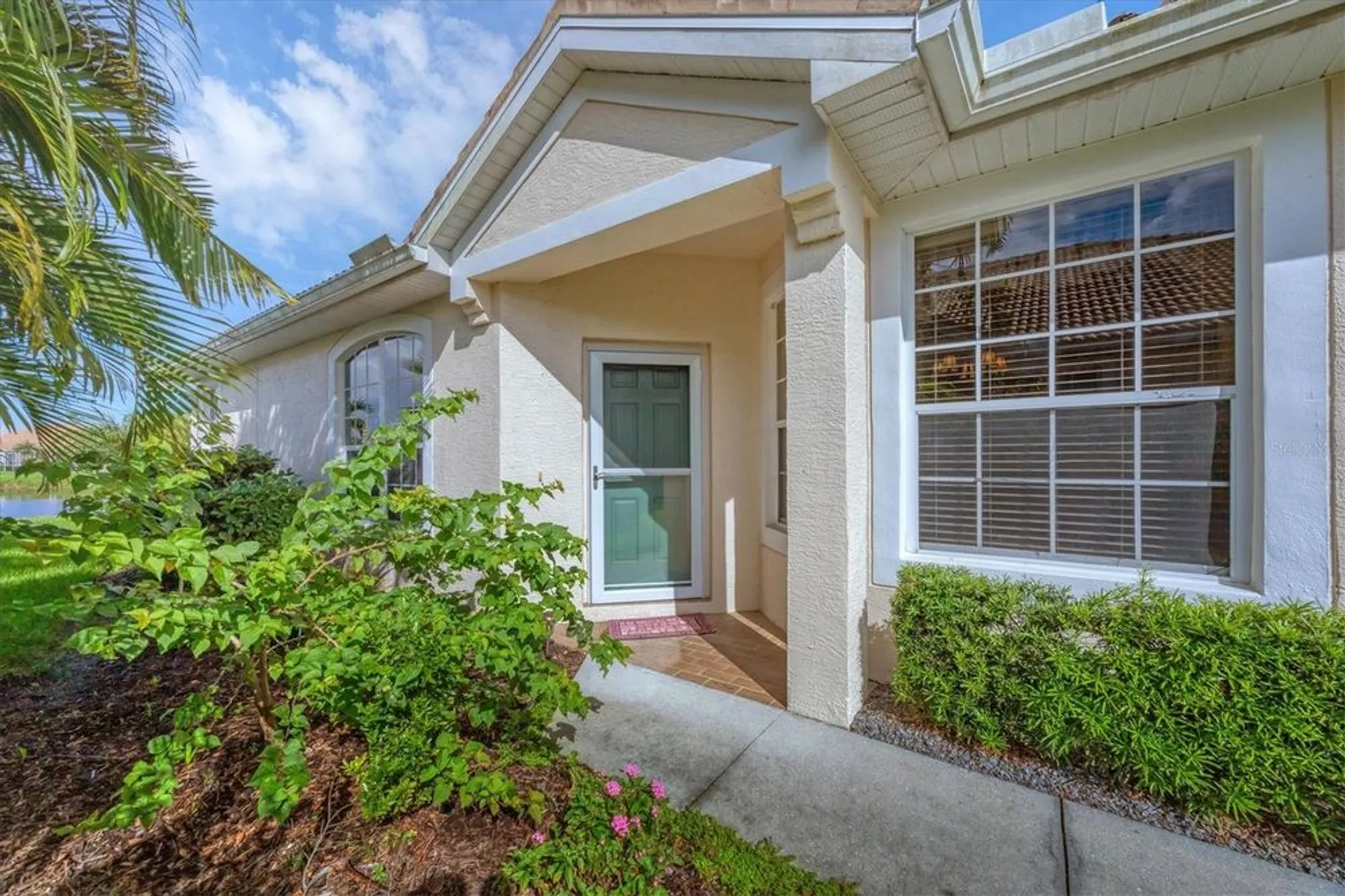Property Slideshow image 7 of 76 | 4924 whispering oaks dr, North Port, FL, 34287