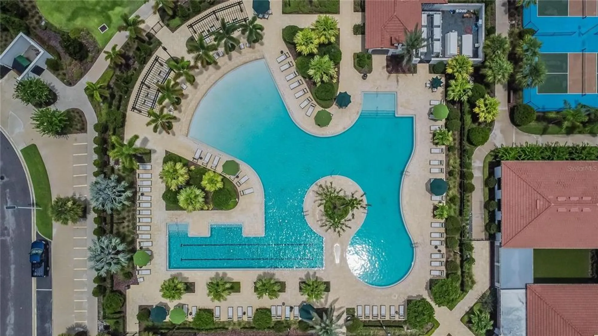 Property Slideshow image 82 of 96 | 5319 windy grove dr, Wimauma, FL, 33598