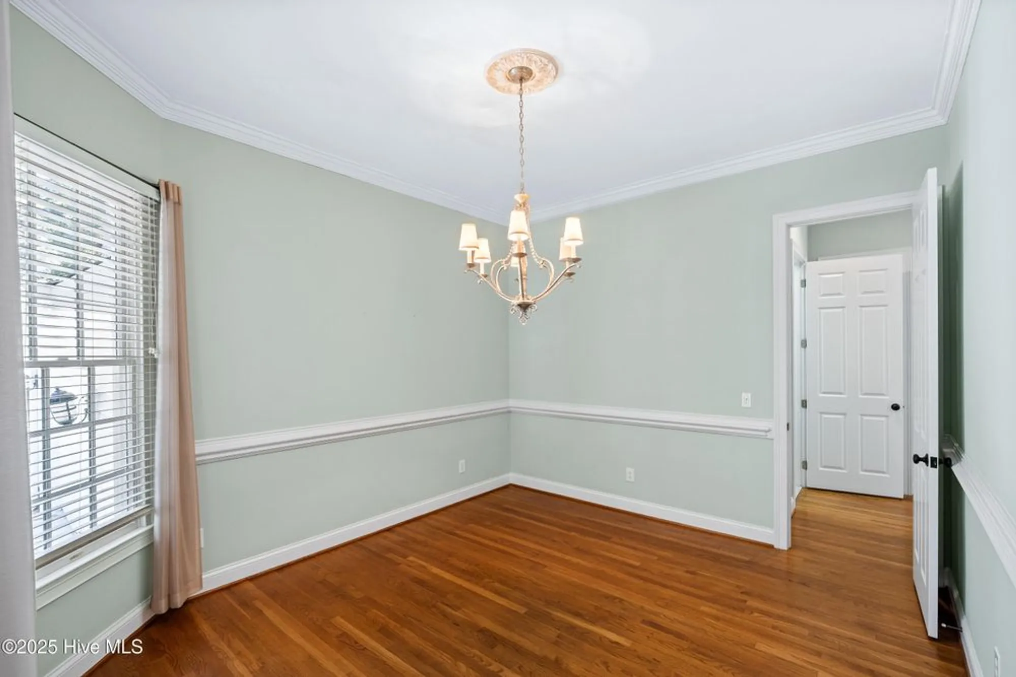 Property Slideshow image 6 of 50 | 621 wild dunes cir, Wilmington, NC, 28411