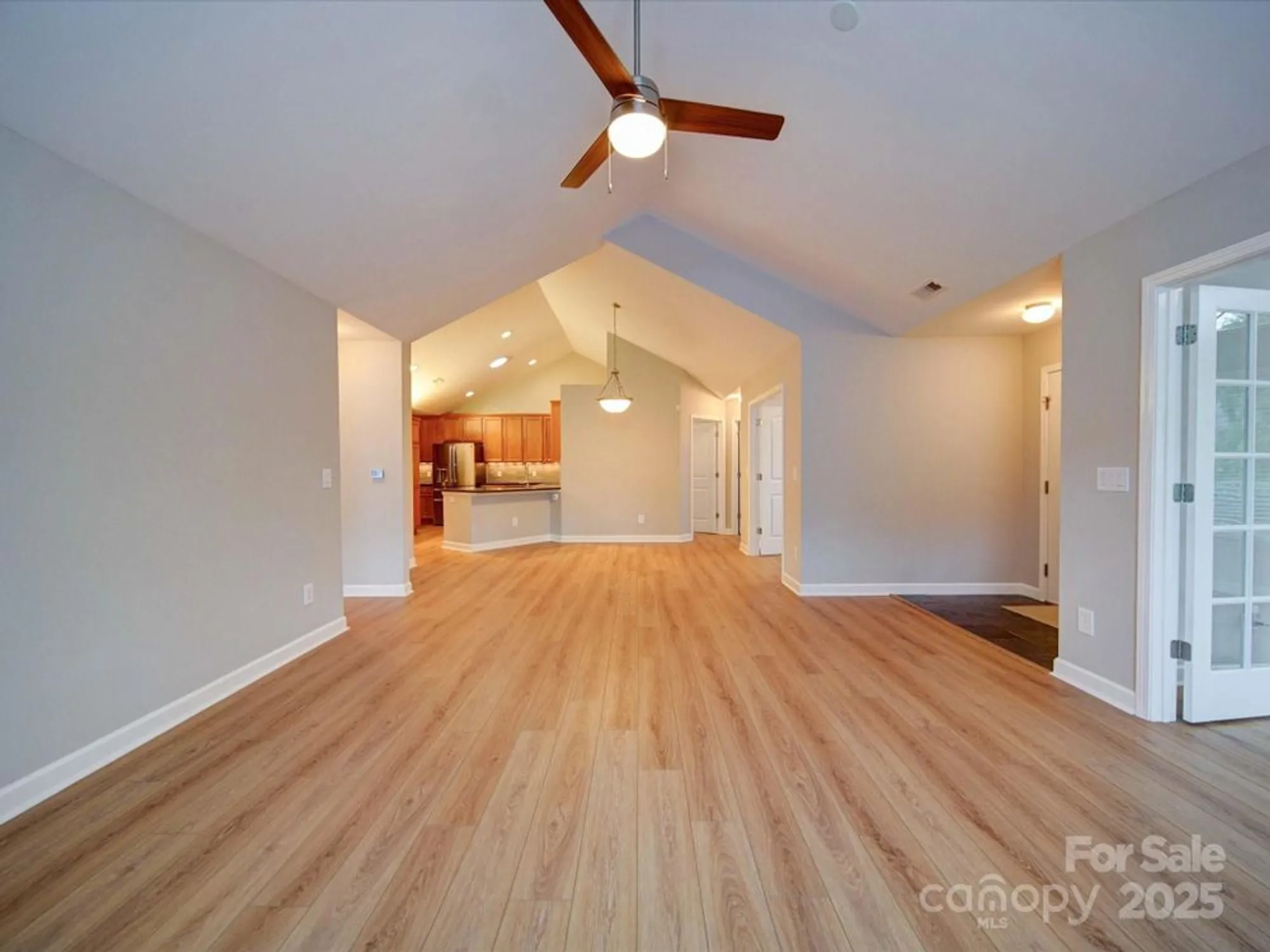 Property Slideshow image 12 of 48 | 4754 polo gate blvd, Charlotte, NC, 28216