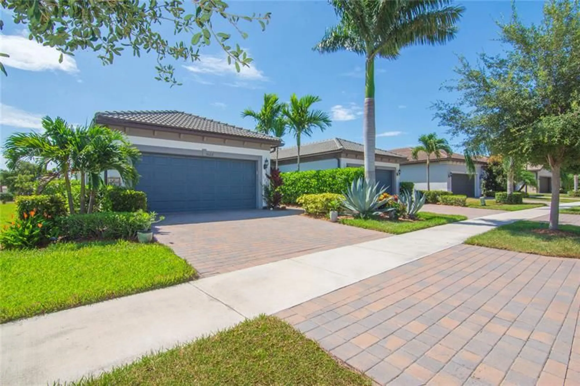Property Slideshow image 2 of 32 | 5122 unity sq, Vero Beach, FL, 32967