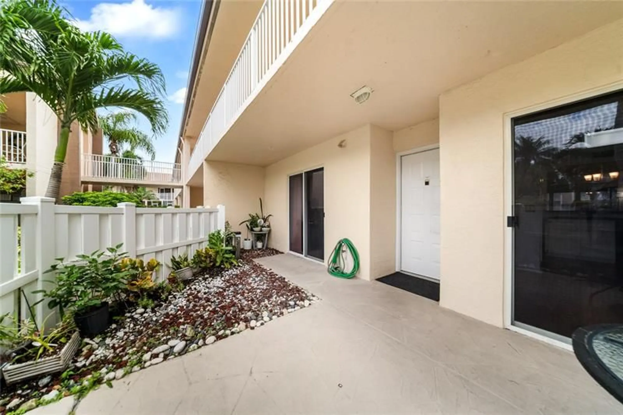Property Slideshow image 30 of 35 | 7427 n devon dr 108, Tamarac, FL, 33321