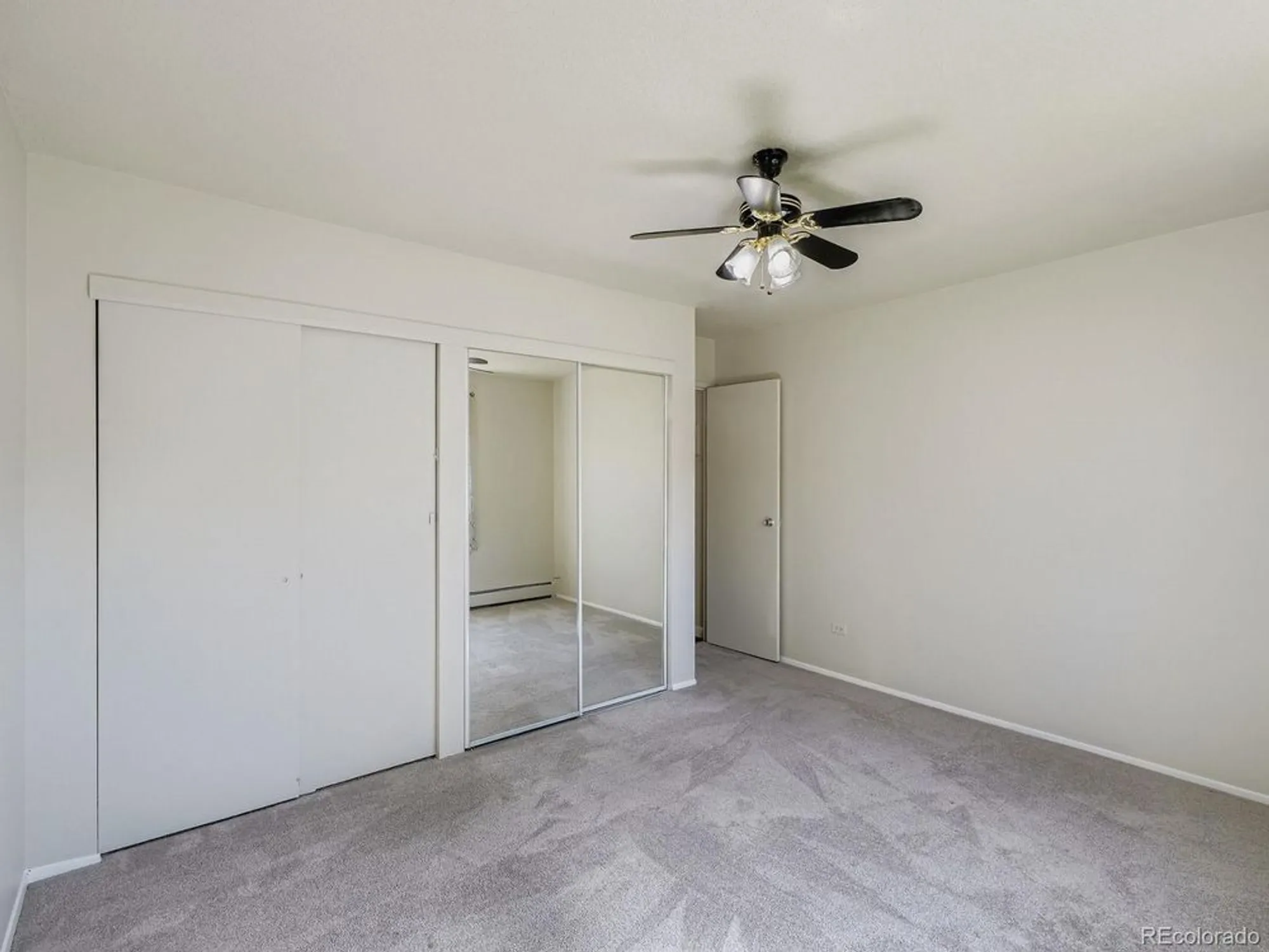 Property Slideshow image 14 of 31 | 680 s alton way unit 1b, Denver, CO, 80247