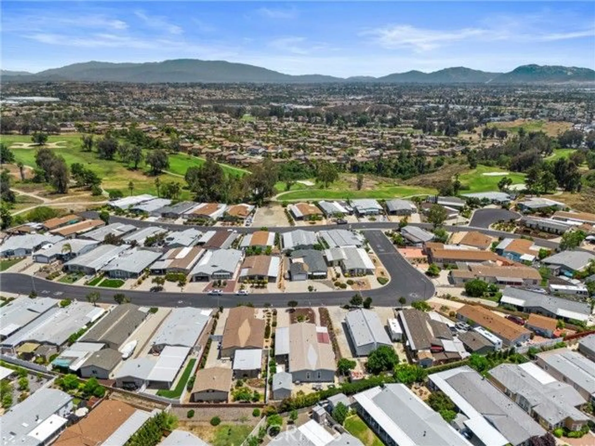 Property Slideshow image 42 of 49 | 29120 calle cisne, Murrieta, CA, 92563