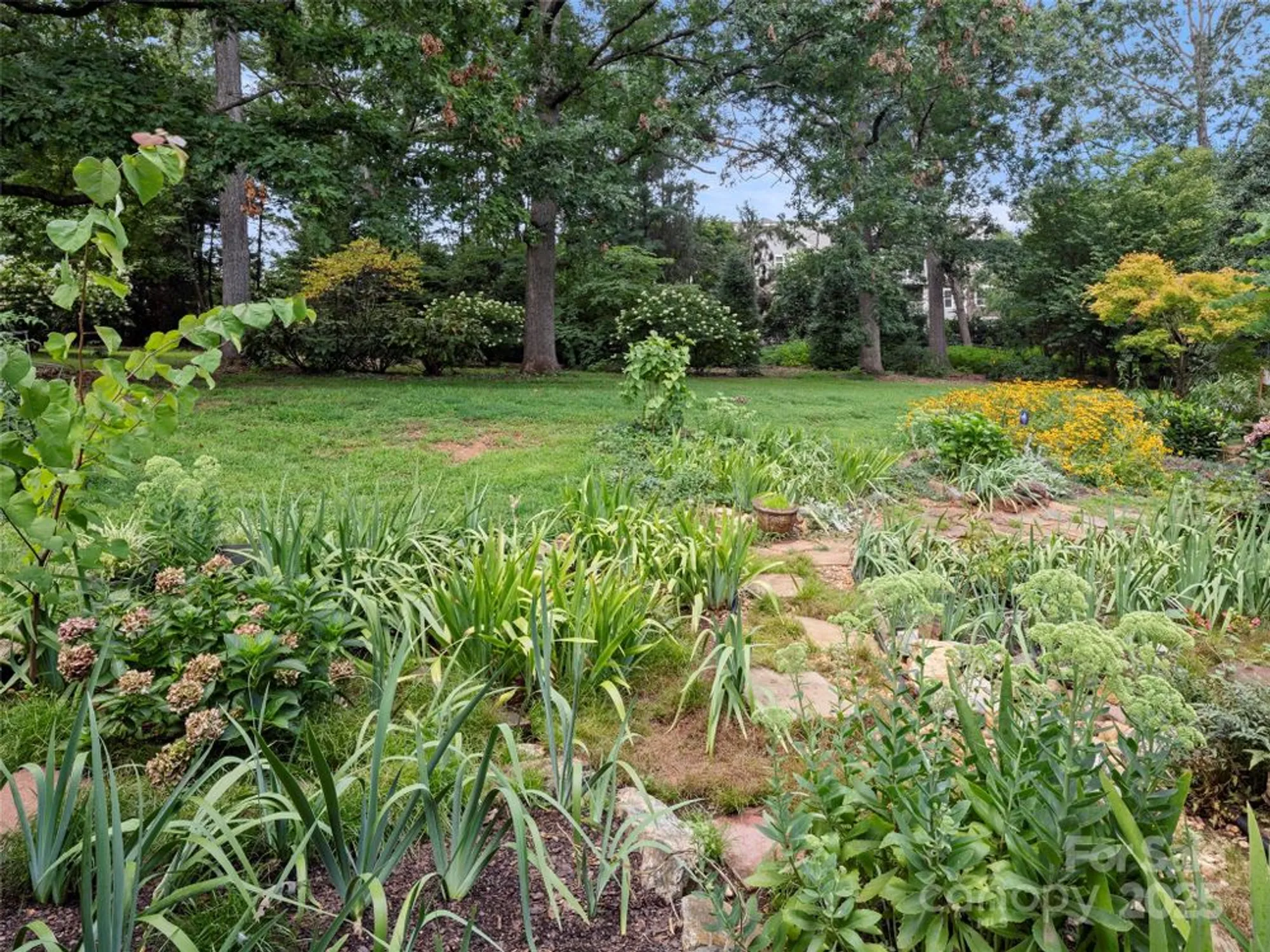 Property Slideshow image 21 of 27 | 102 crowfields dr, Asheville, NC, 28803