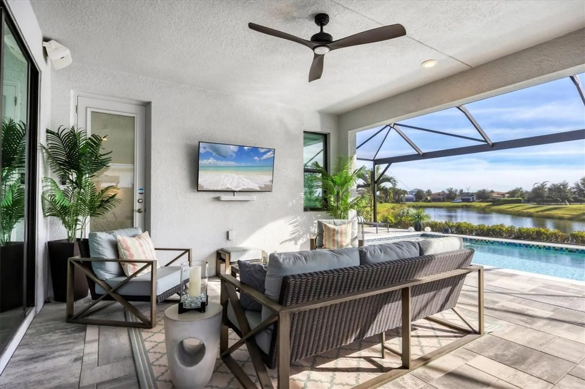 Property Slideshow image 30 of 60 | 4947 surfside cir, Bradenton, FL, 34211