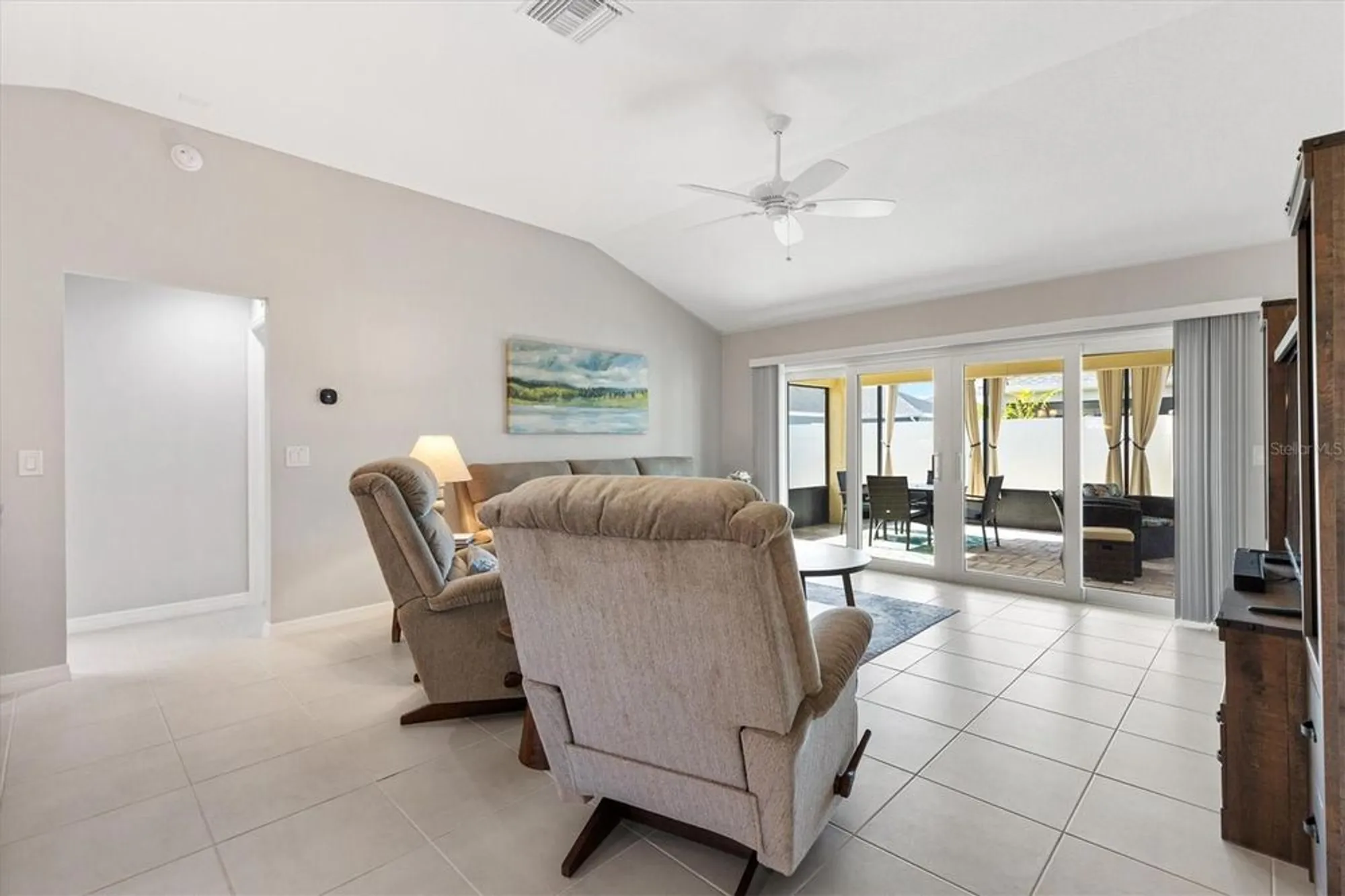 Property Slideshow image 11 of 40 | 2202 landrea loop, The Villages, FL, 32163