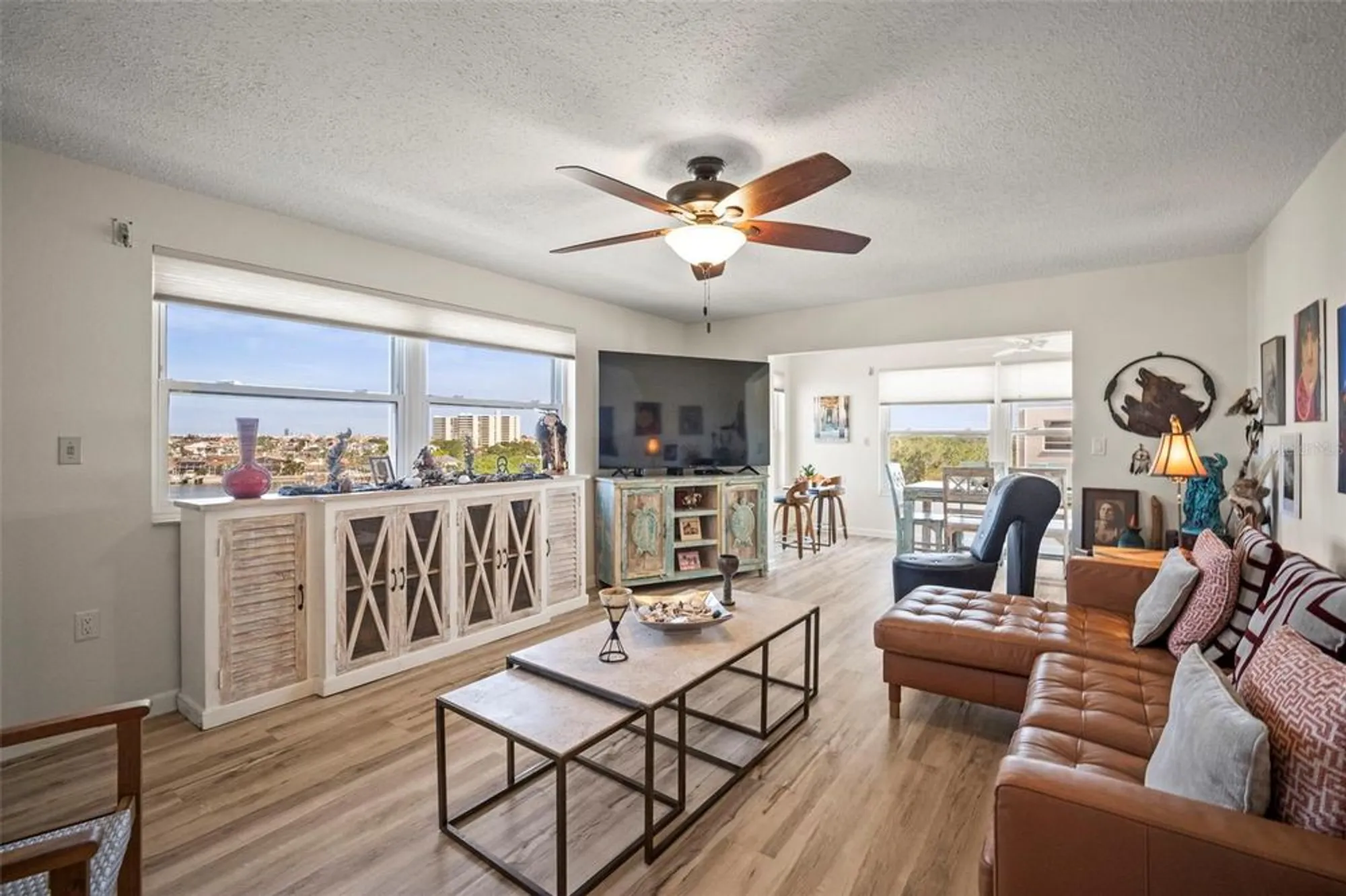 Property Slideshow image 14 of 32 | 2960 59th st 615, Gulfport, FL, 33707