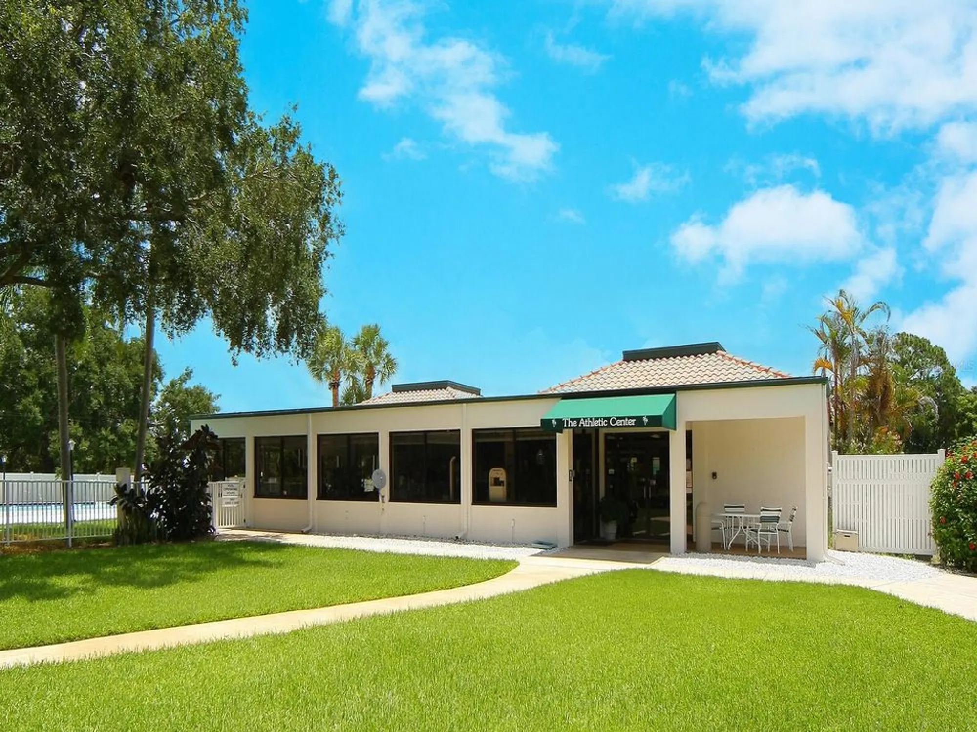 Property Slideshow image 50 of 73 | 6103 clubside dr # 6103, Sarasota, FL, 34243