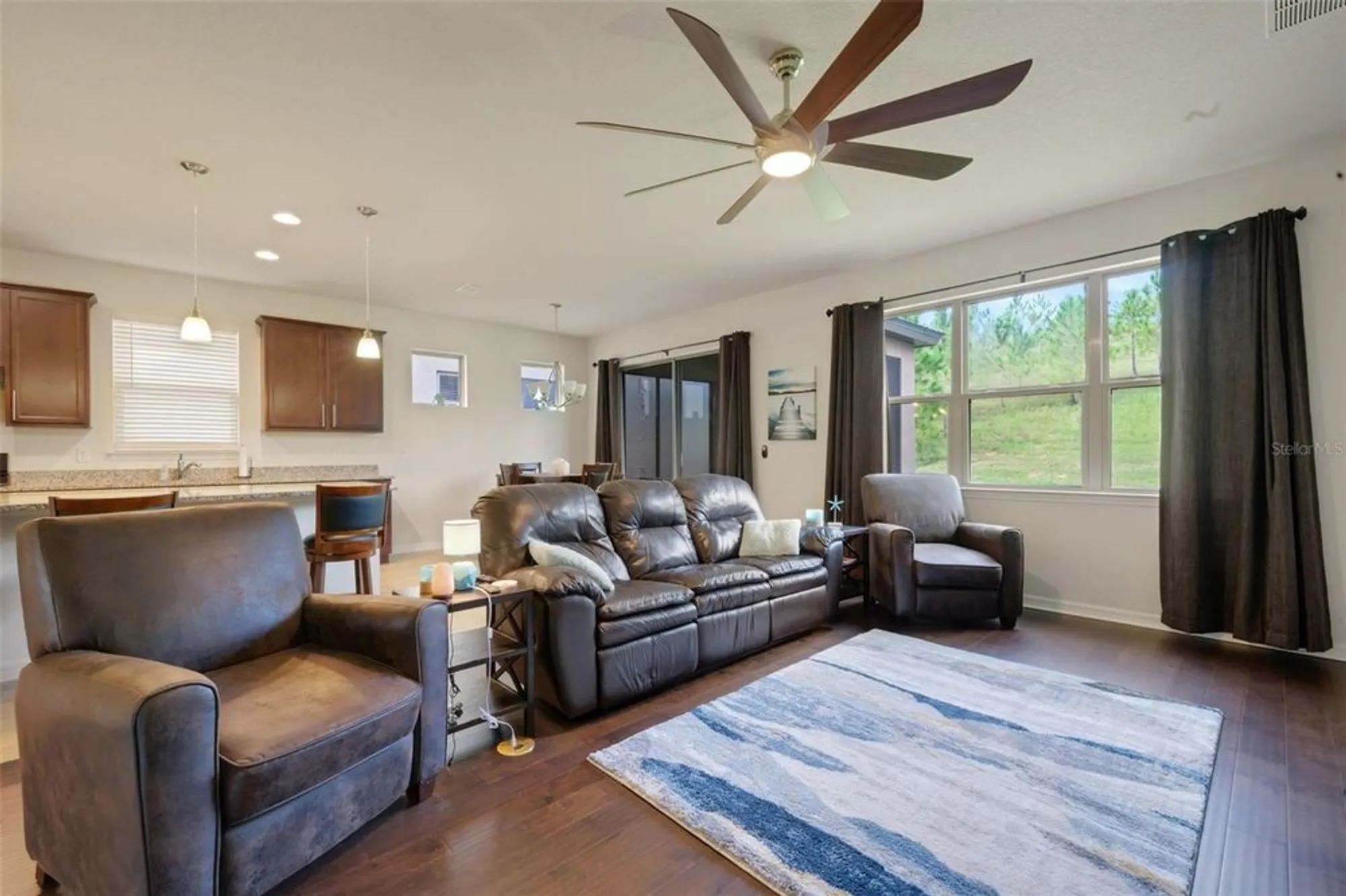 Property Slideshow image 7 of 58 | 333 almansa st, Davenport, FL, 33837