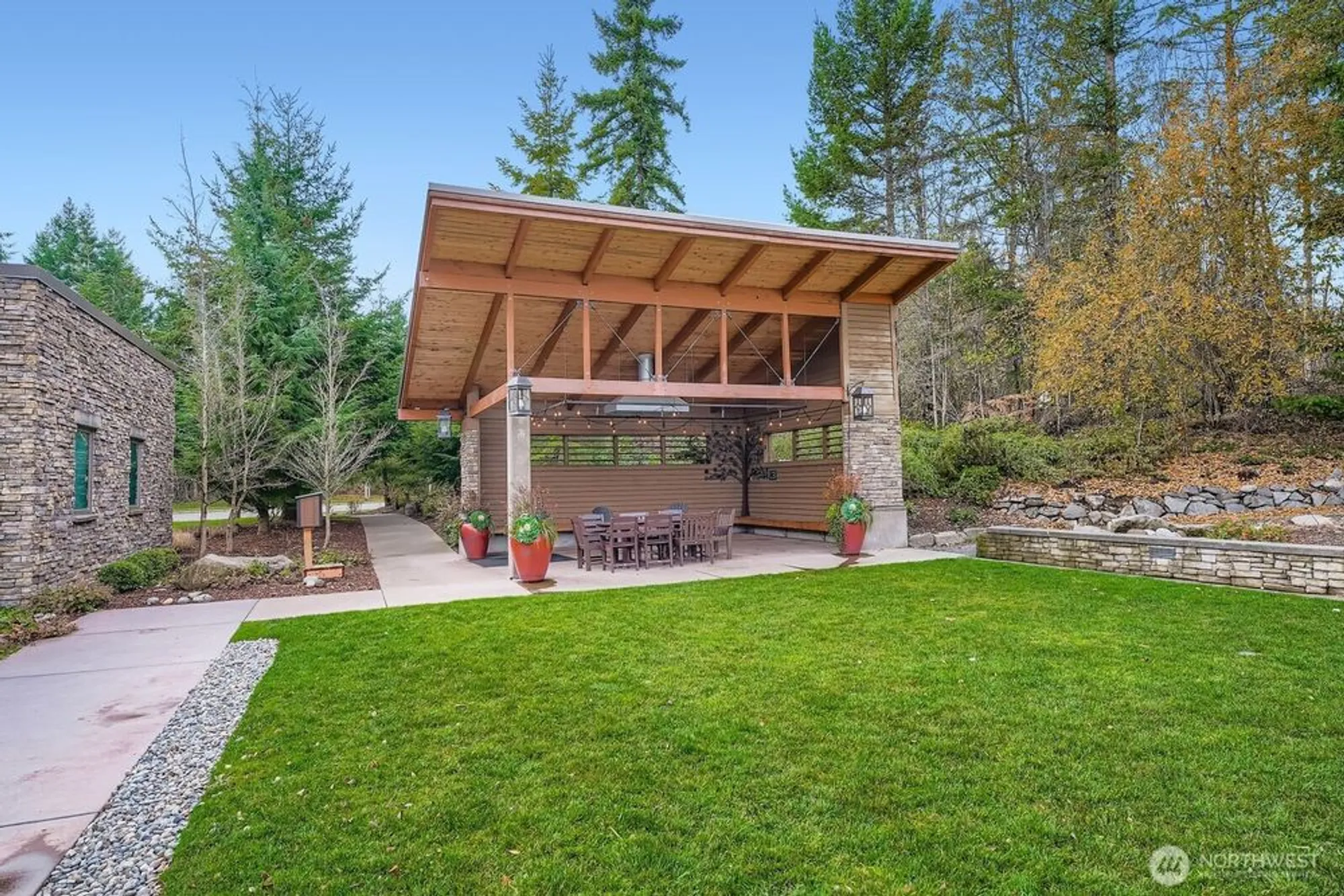 Property Slideshow image 28 of 30 | 15206 183rd ave e unit e, Bonney Lake, WA, 98391