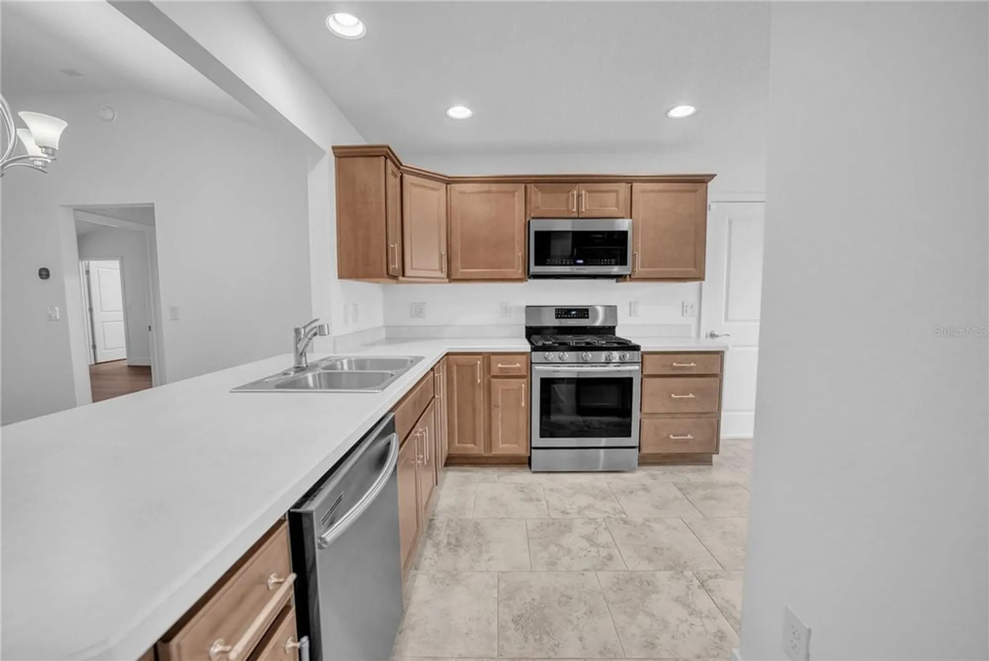 Property Slideshow image 7 of 56 | 5054 francis loop, The Villages, FL, 32163