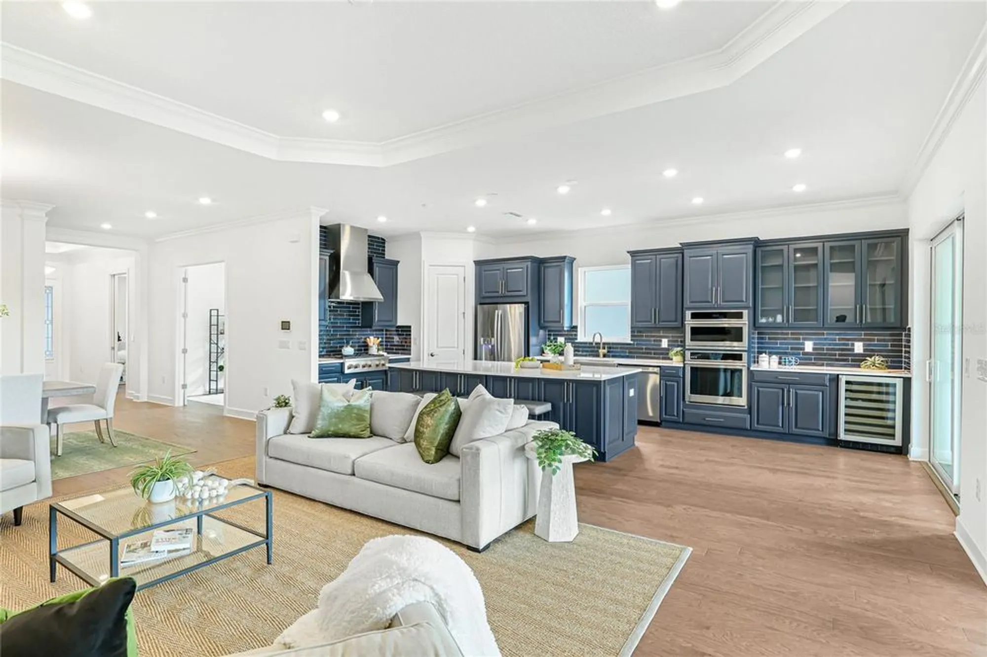 Property Slideshow image 10 of 35 | 15722 san lazzaro ave, Lakewood Ranch, FL, 34211