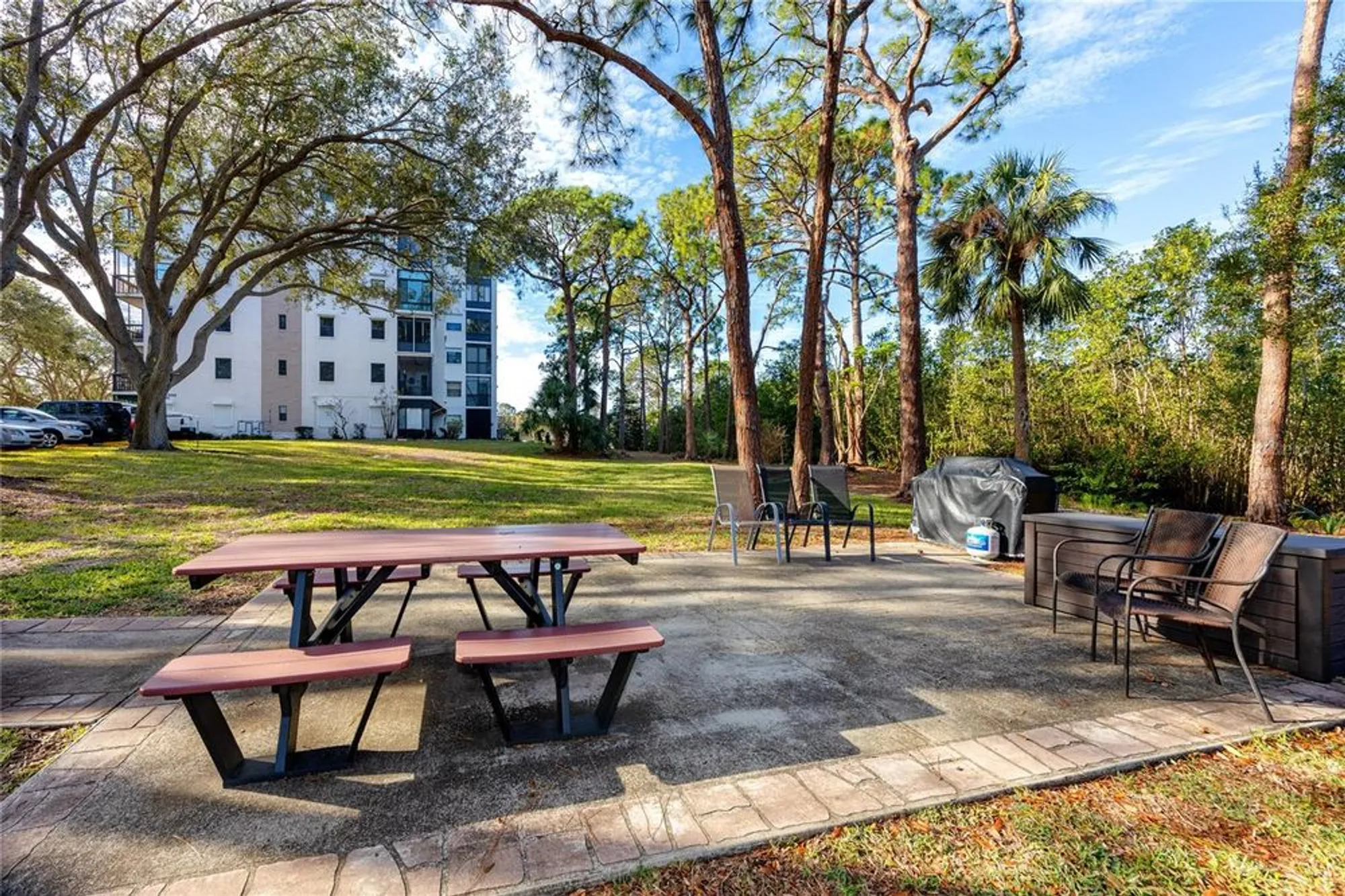 Property Slideshow image 56 of 77 | 8186 terrace garden dr n unit 101, St Petersburg, FL, 33709