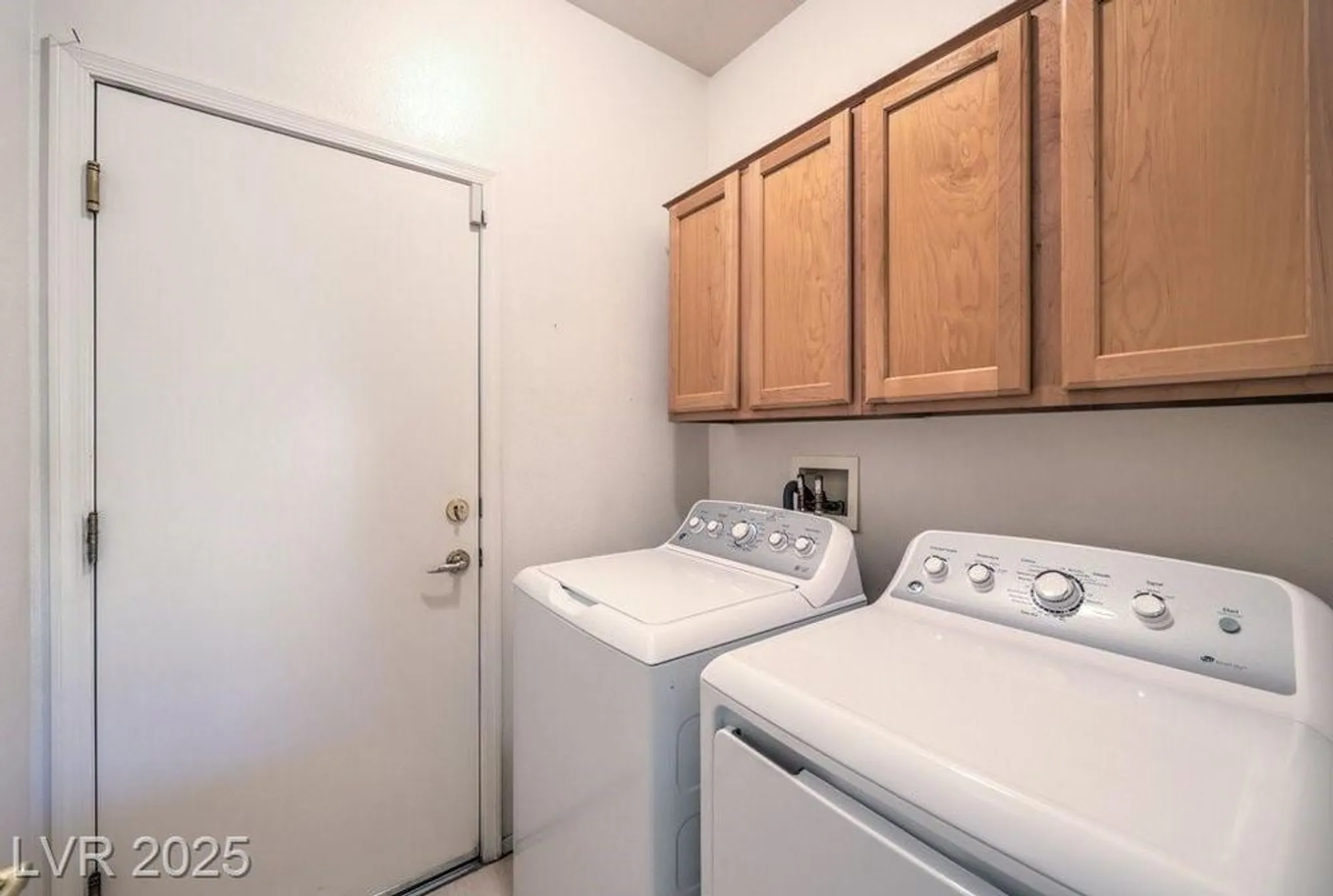 Property Slideshow image 43 of 64 | 1848 high mesa dr, Henderson, NV, 89012