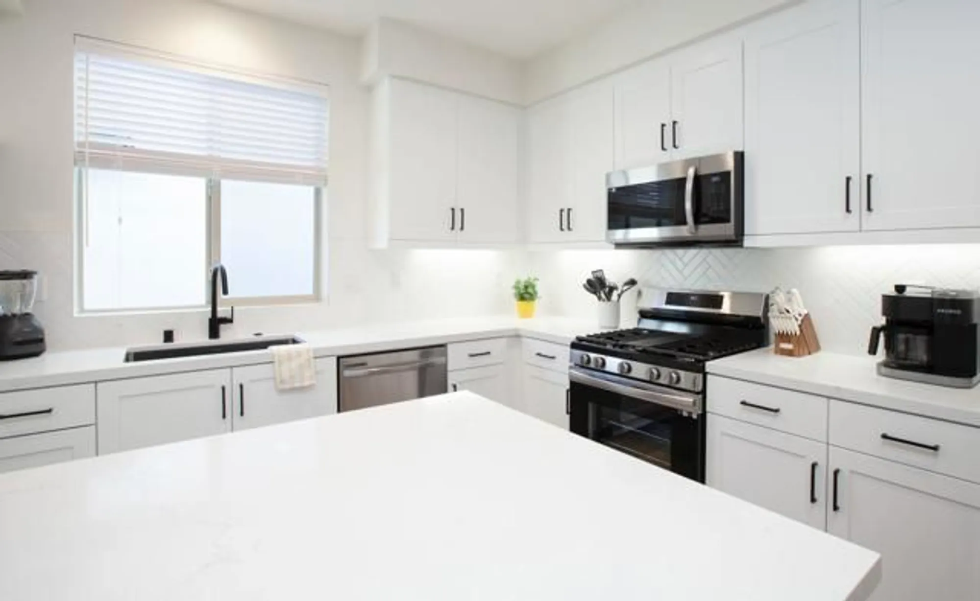 Property Slideshow image 8 of 64 | 80215 whisper rock way, La Quinta, CA, 92253