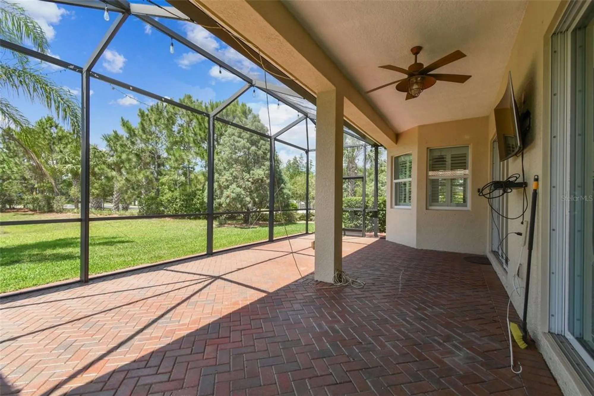 Property Slideshow image 49 of 100 | 16101 cape coral dr, Wimauma, FL, 33598