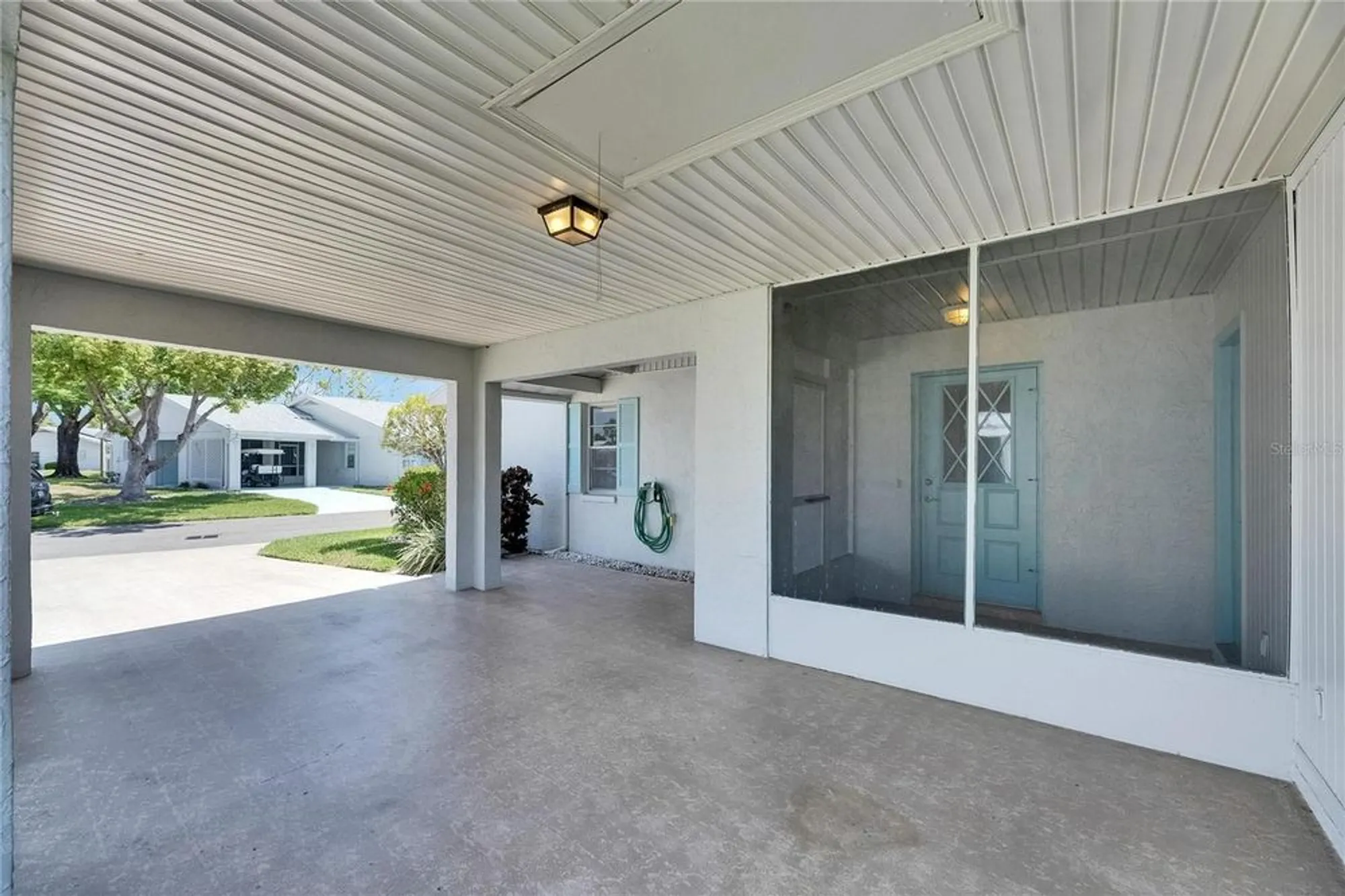 Property Slideshow image 6 of 48 | 2313 grenoble pl # 2313, Sun City Center, FL, 33573