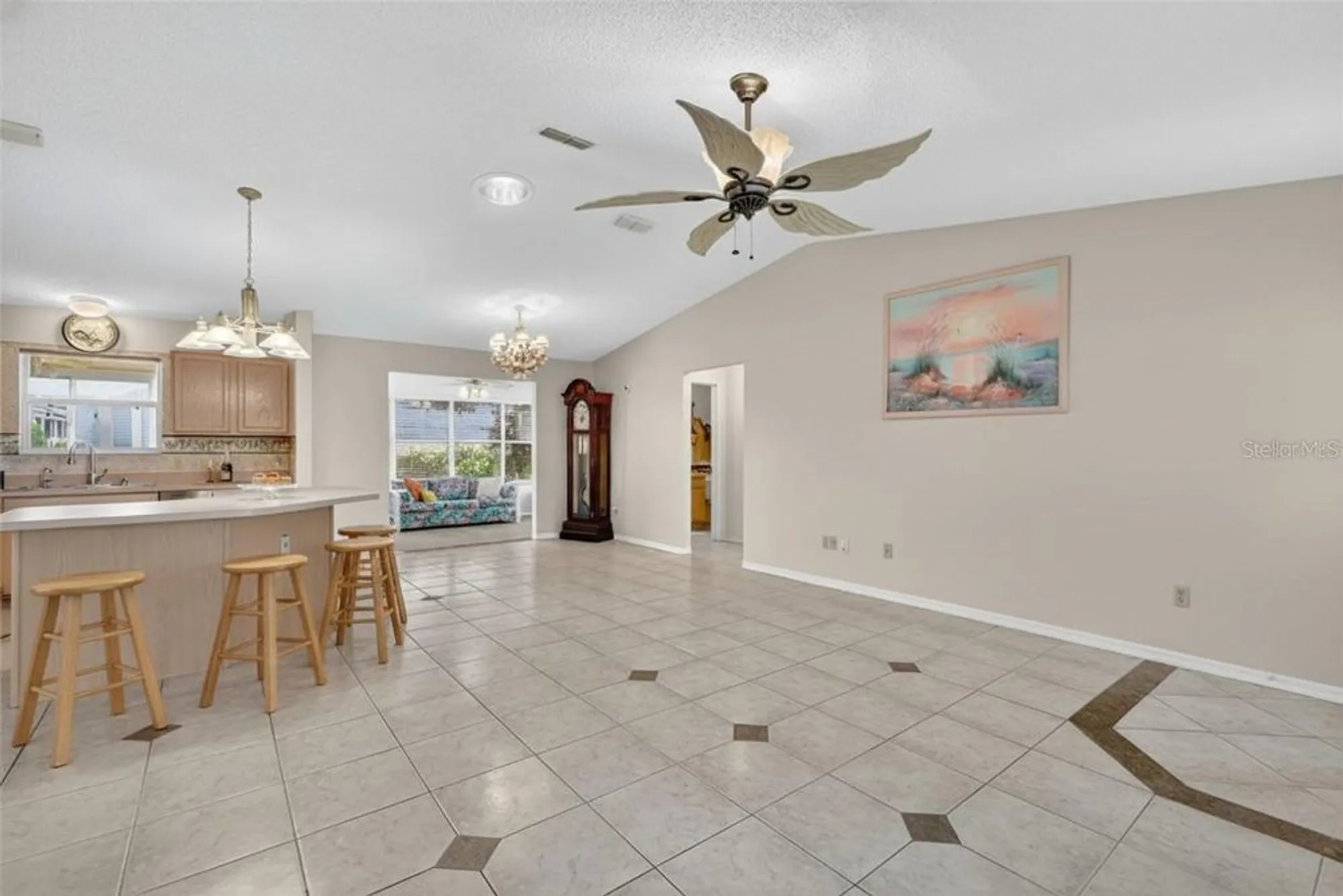 Property Slideshow image 9 of 32 | 1201 de la fuente ct, The Villages, FL, 32162