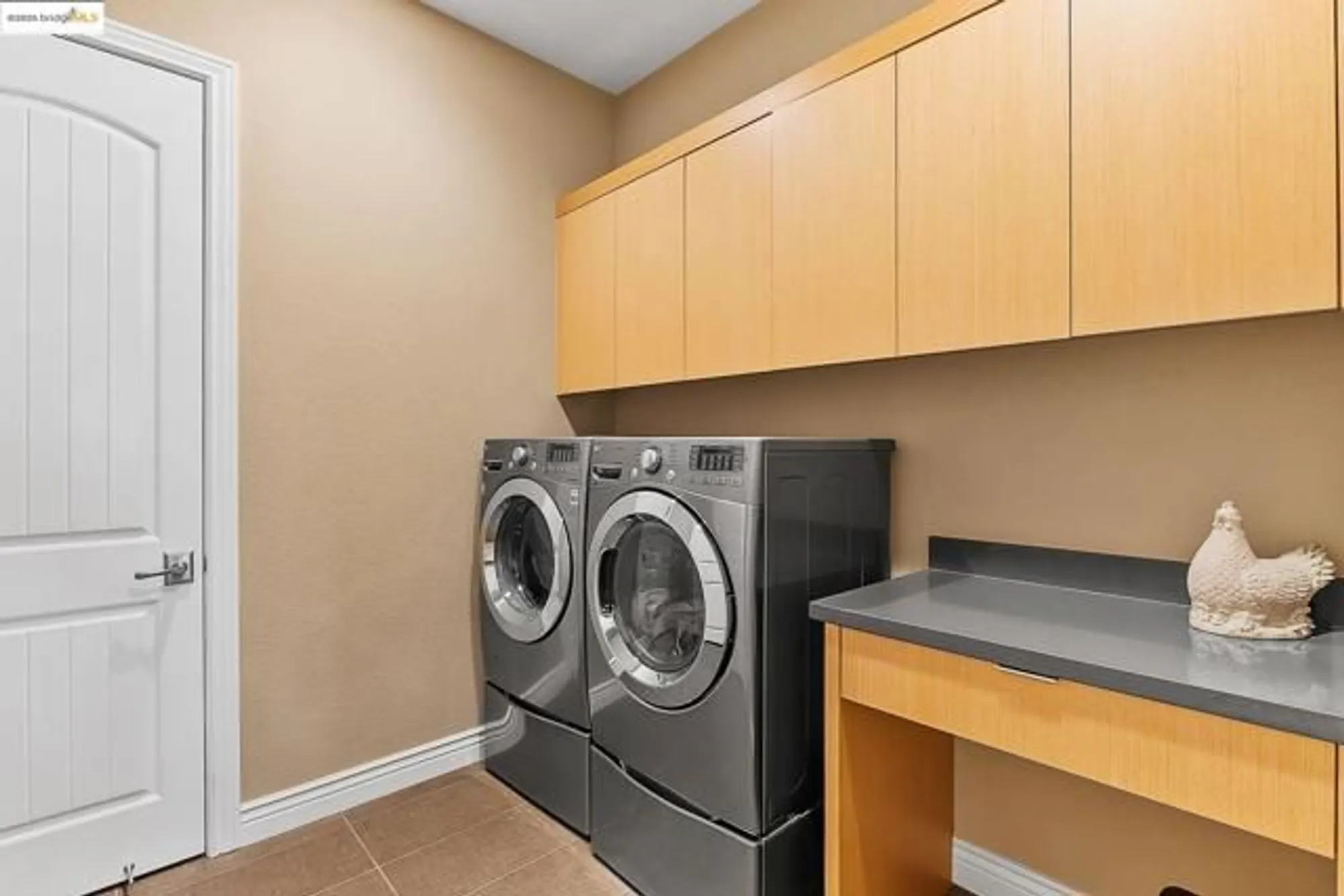 Property Slideshow image 34 of 60 | 1994 corsica way, Brentwood, CA, 94513