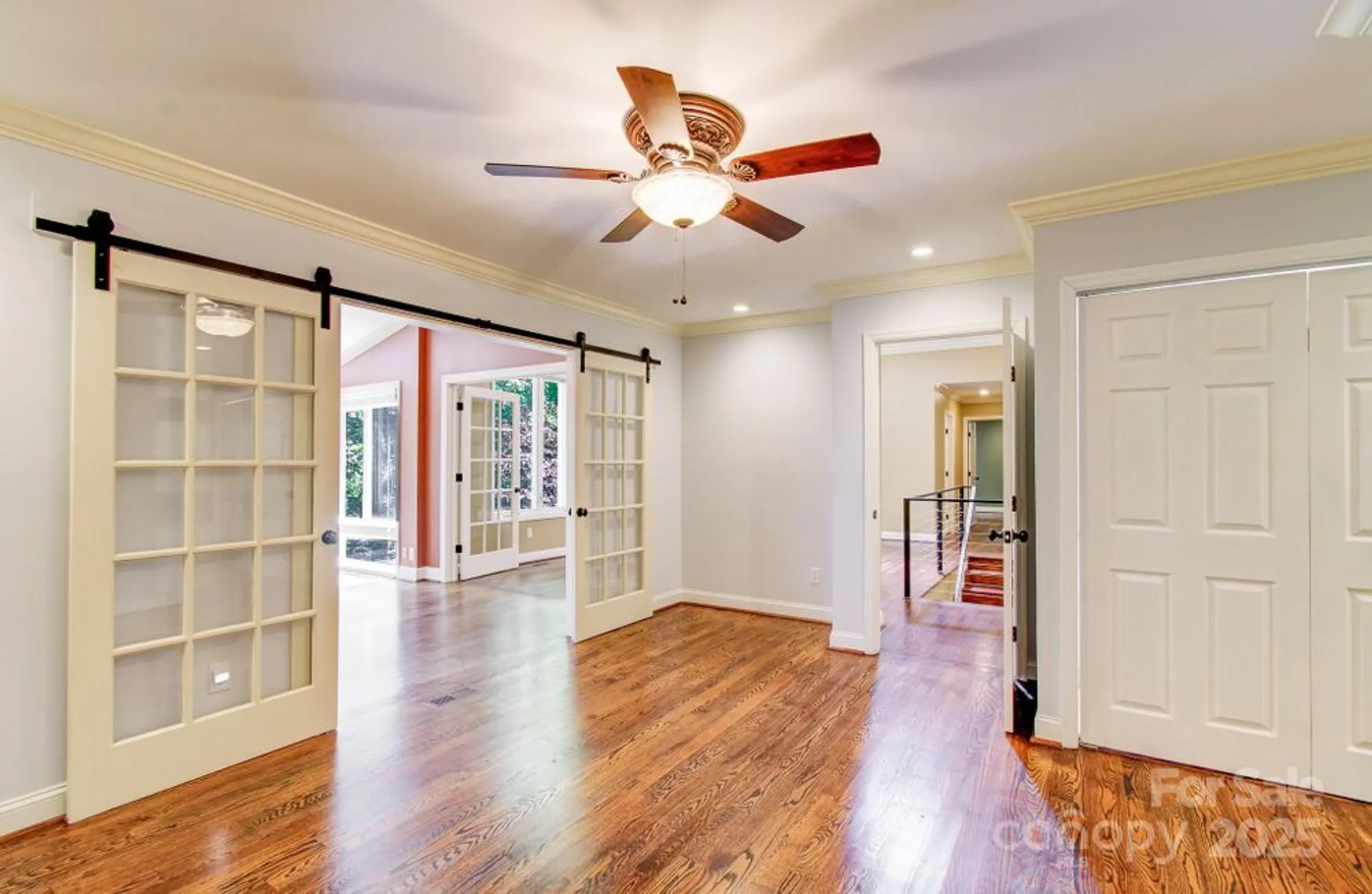 Property Slideshow image 19 of 38 | 305 e high point ln, Hendersonville, NC, 28791