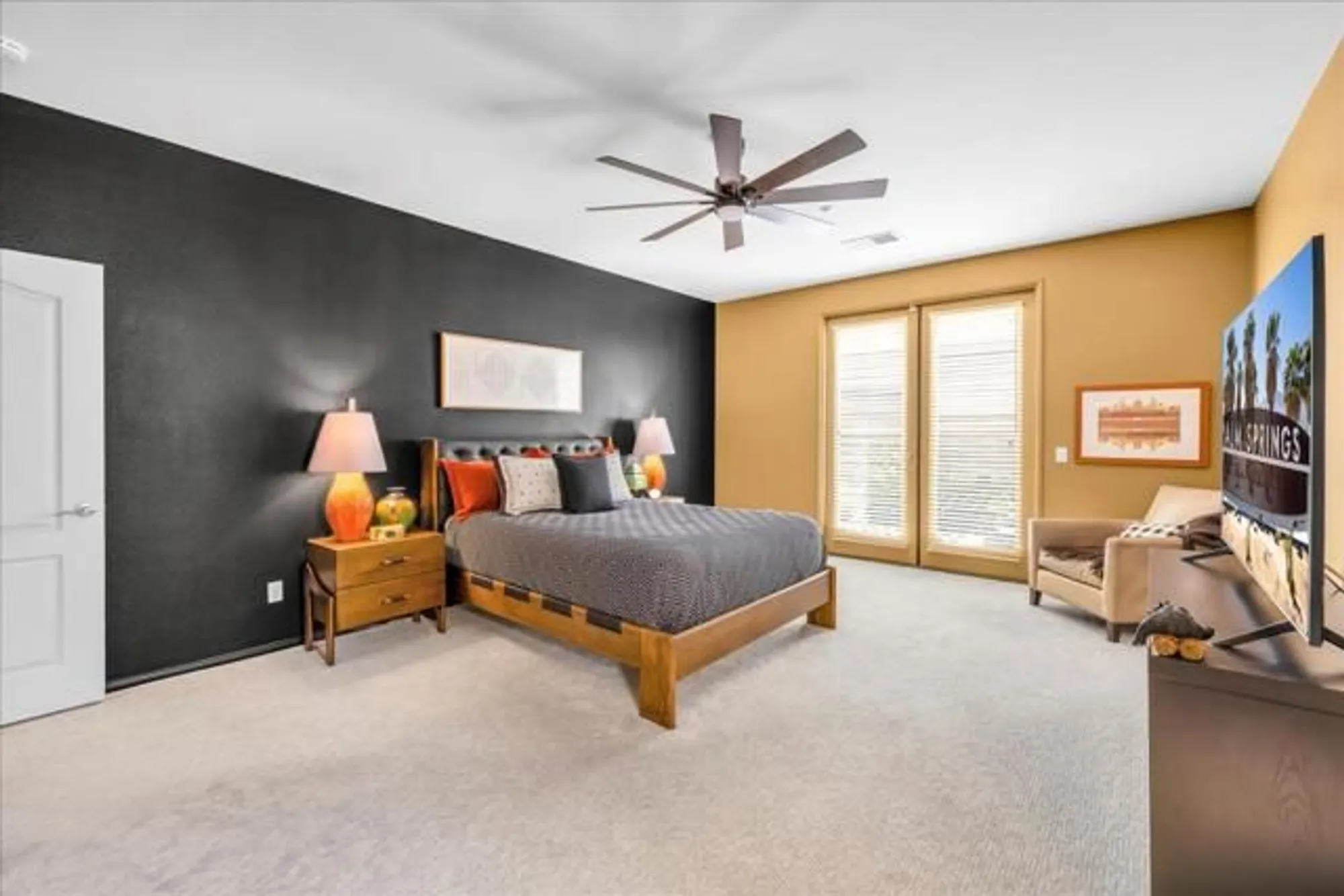 Property Slideshow image 16 of 48 | 2090 savanna way, Palm Springs, CA, 92262