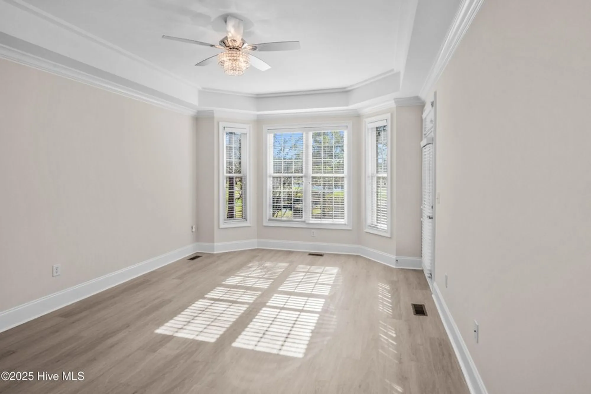 Property Slideshow image 33 of 71 | 433 crow creek dr, Calabash, NC, 28467