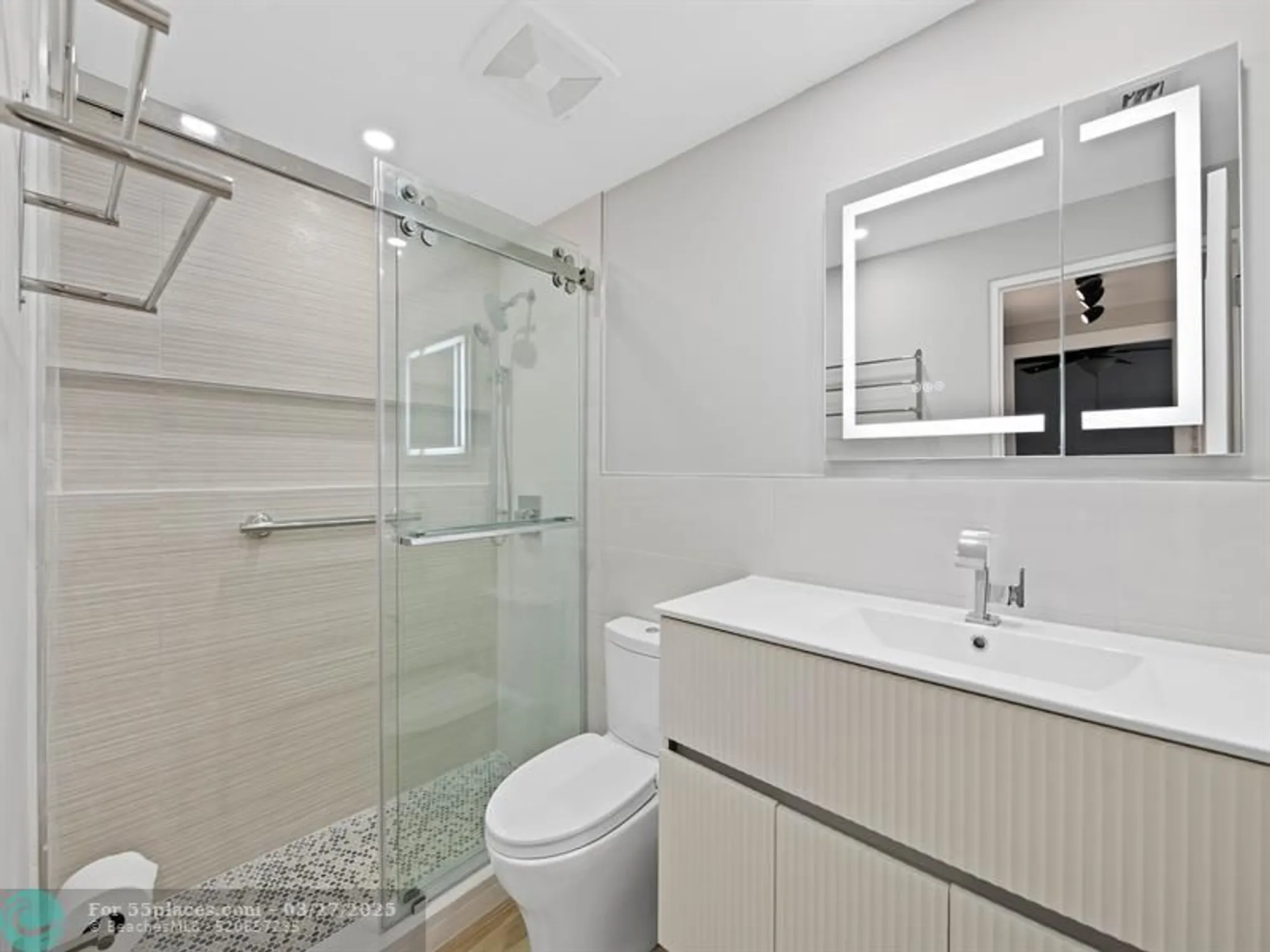 Property Slideshow image 10 of 40 | 3200 ne 36th st 619, Fort Lauderdale, FL, 33308